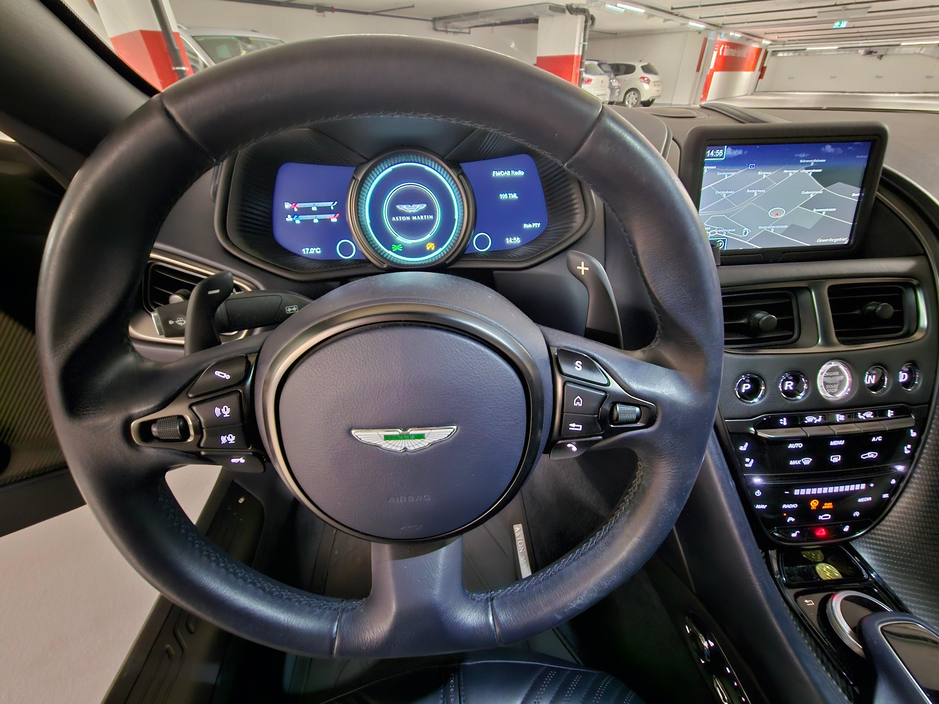 ASTON MARTIN DB11 V8 Touchtronic 3-image-11