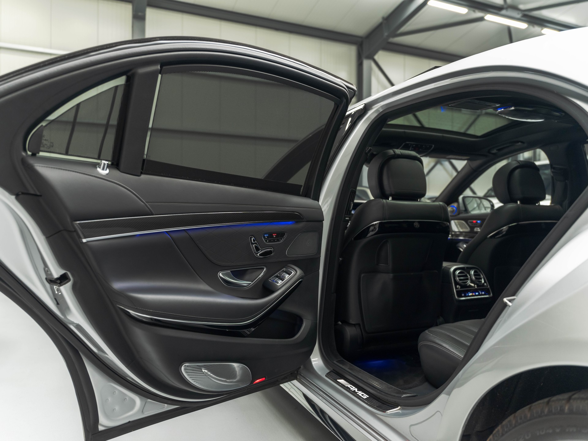 MERCEDES-BENZ S 65 AMG L 7G-Tronic-image-22