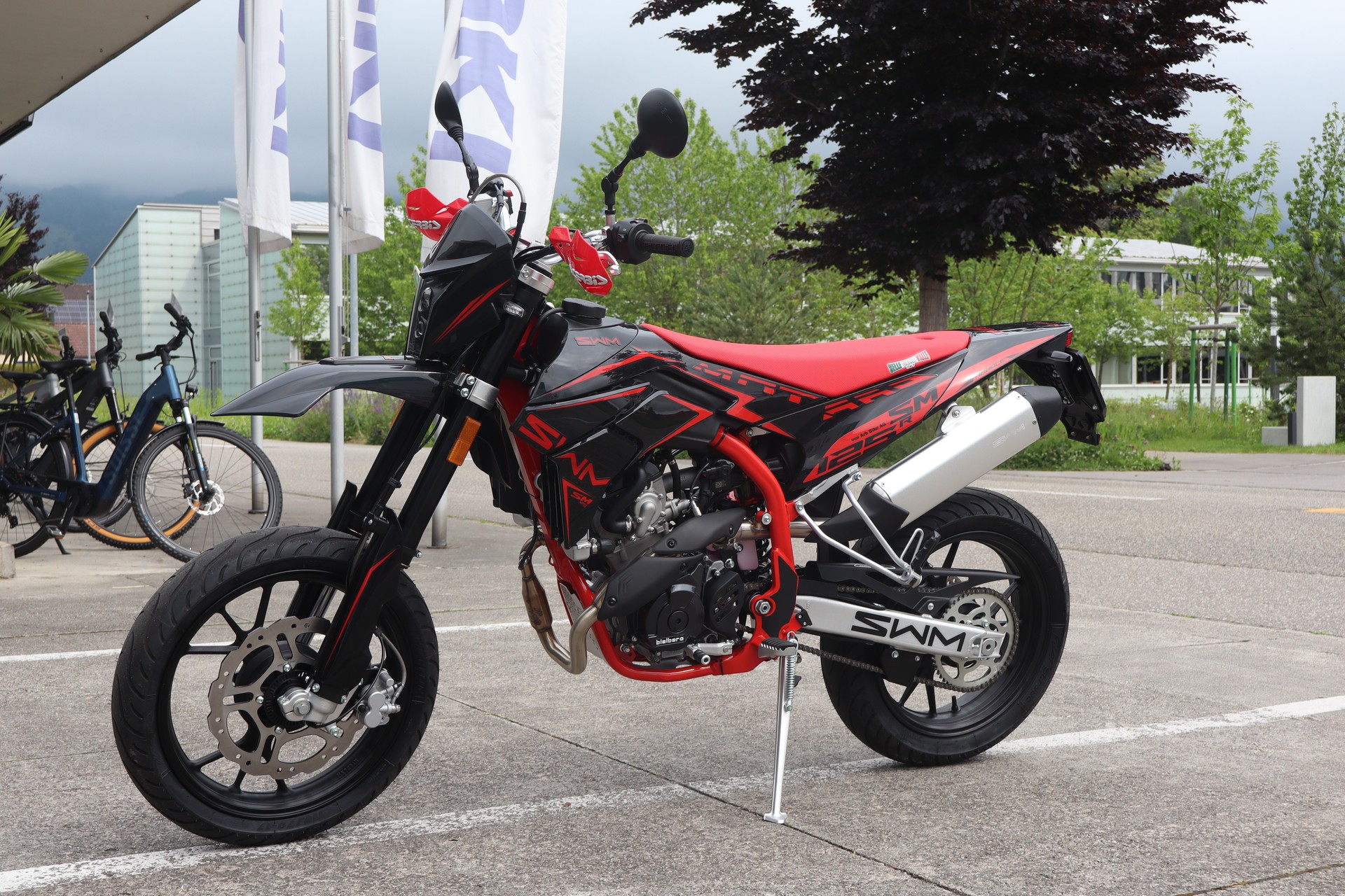 SWM SM125R ABS-image-4