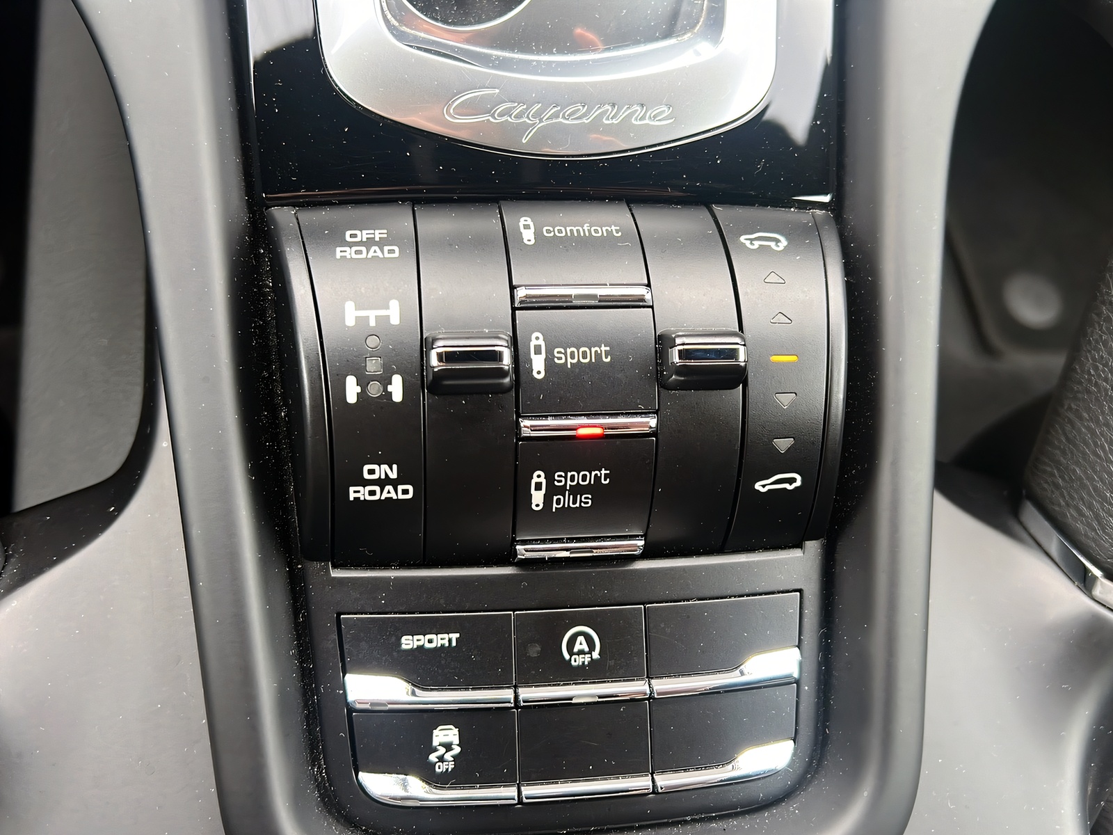 PORSCHE Cayenne Diesel-image-19