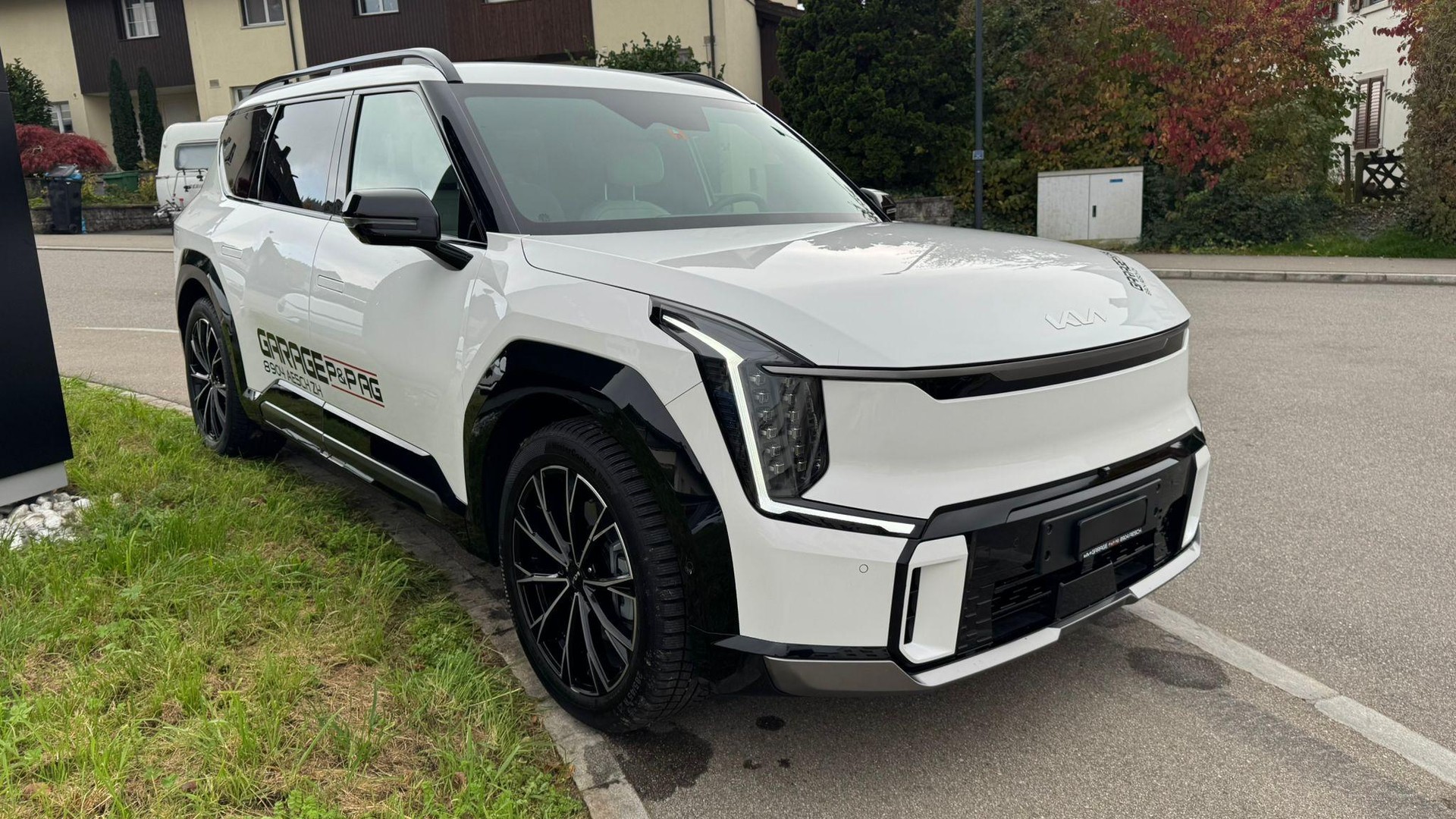 KIA EV9 99.8 kWh GT-Line 4x4-showroom-element-3