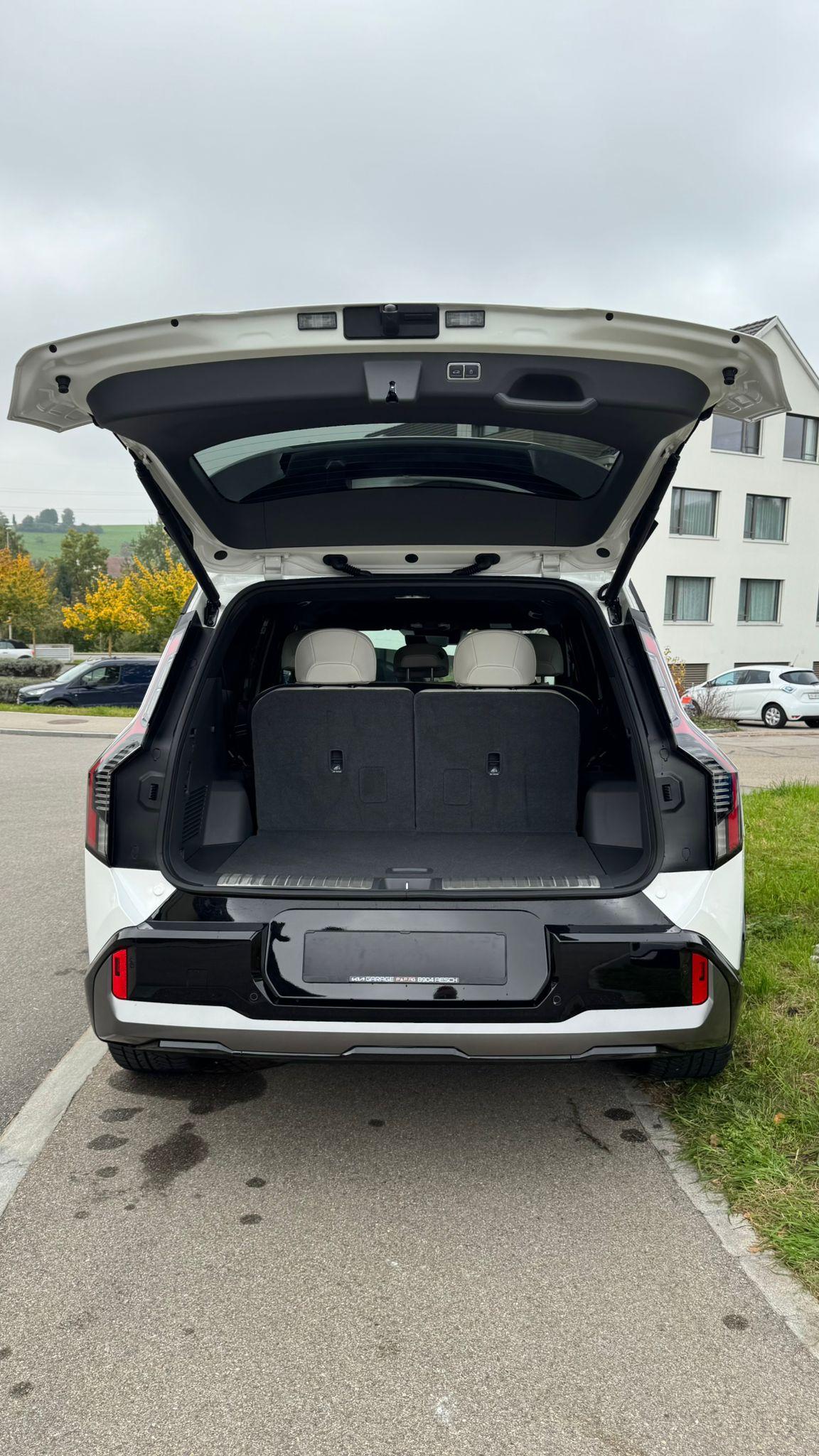 KIA EV9 99.8 kWh GT-Line 4x4-image-7