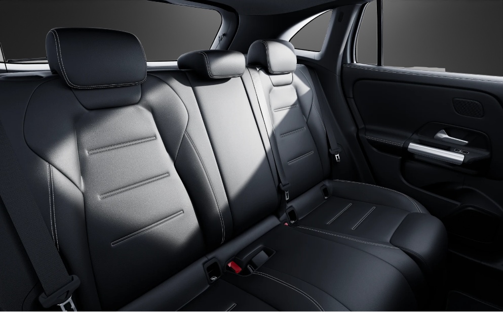 MERCEDES-BENZ GLA AMG 35 4Matic 8G-DCT-image-6