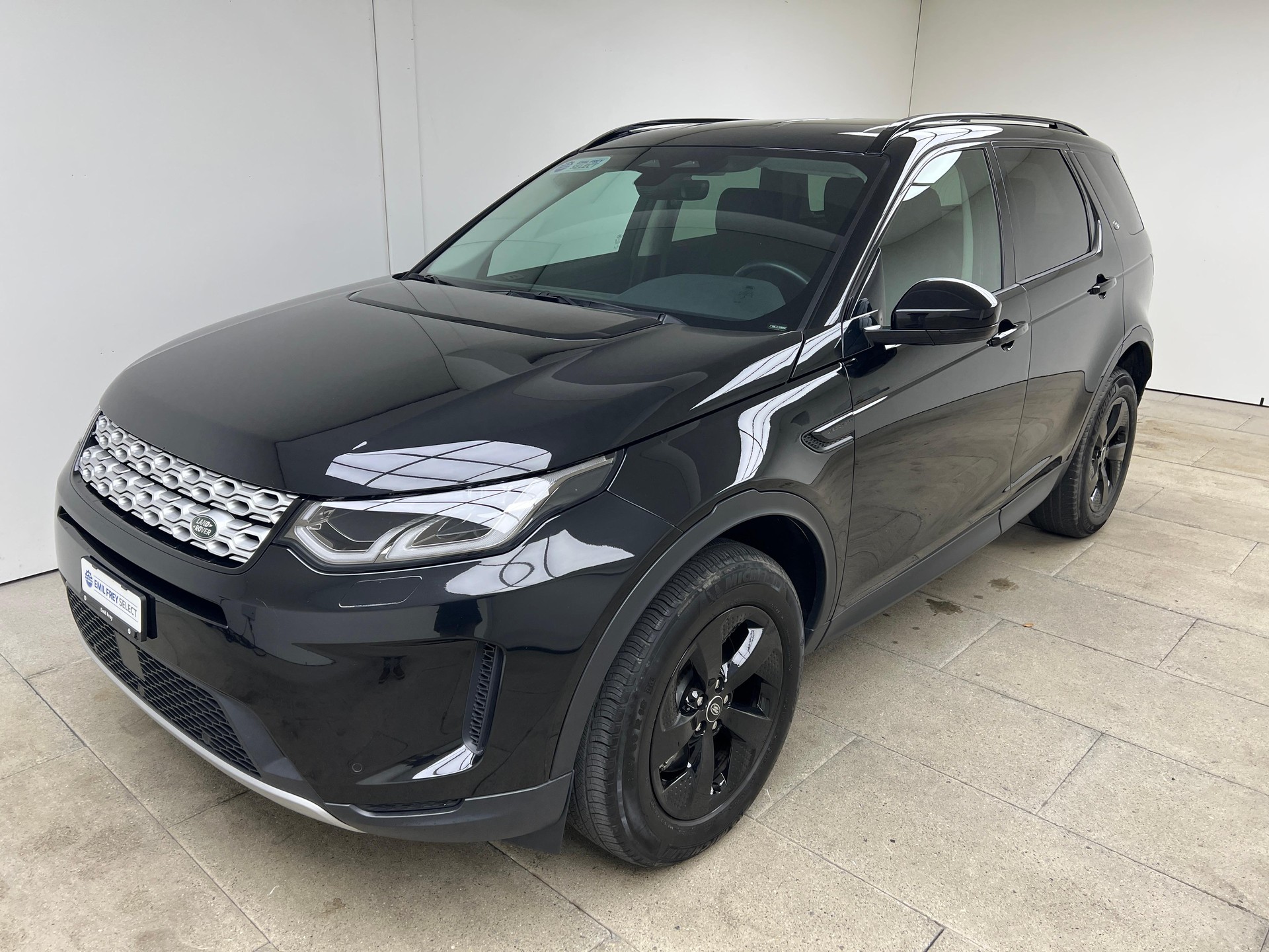 LAND ROVER Discovery Sport 2.0 SD4 200 SE / Jetzt mit attraktivem 1.99% Leasing-showroom-element-1