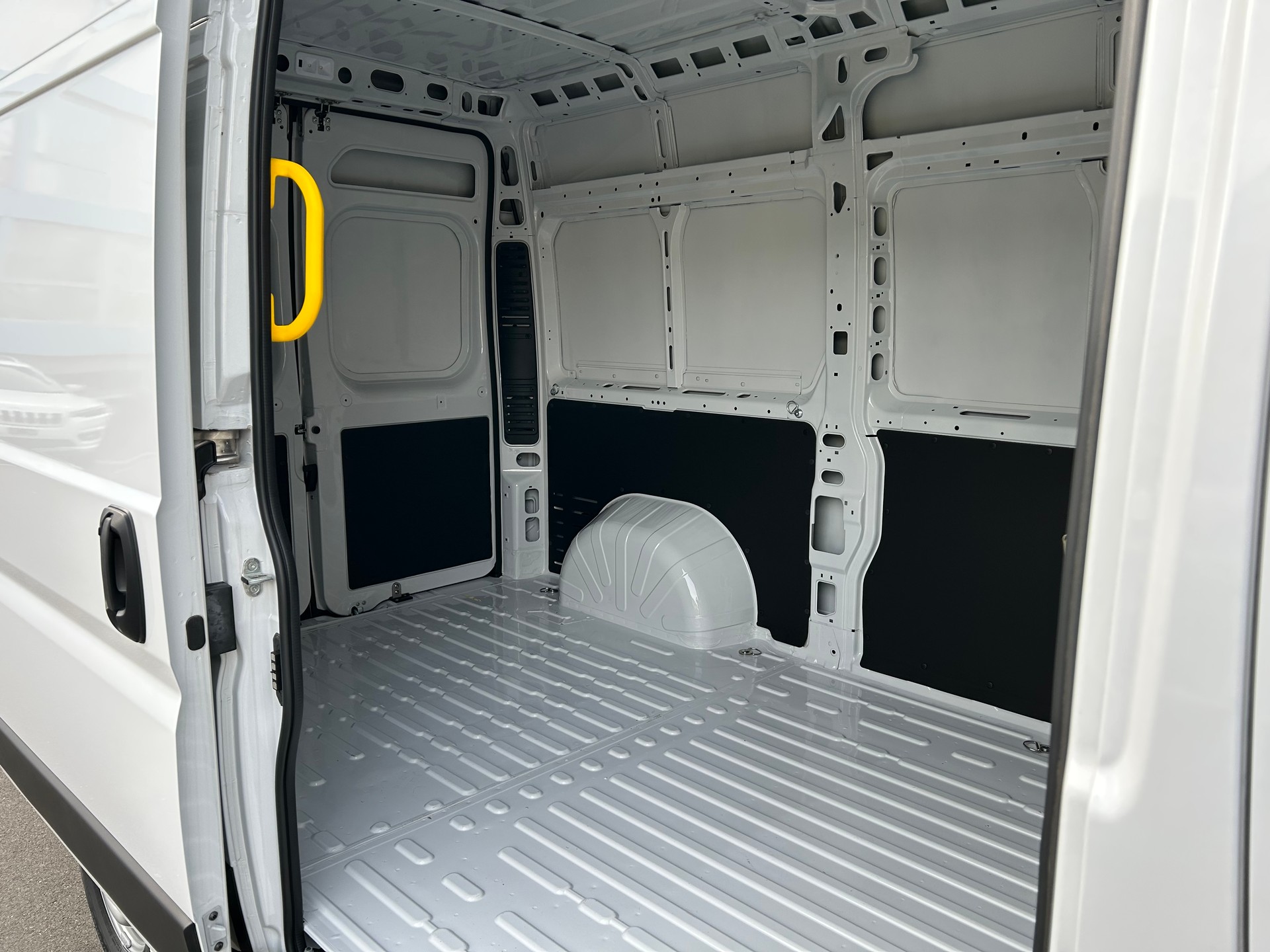 OPEL Movano 2.2 d 3,5t L2H2-image-4