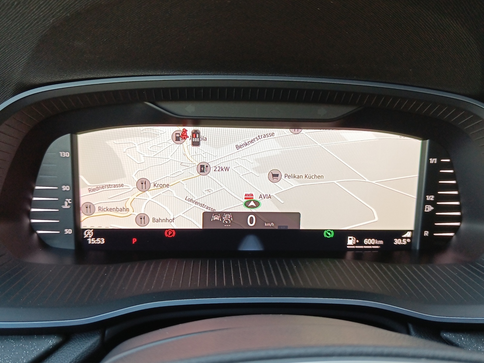 SKODA Octavia Combi 2.0 TSI Selection Tour 4x4 DSG*Matrix*Canton*Head Up*360° Kamera*-image-10