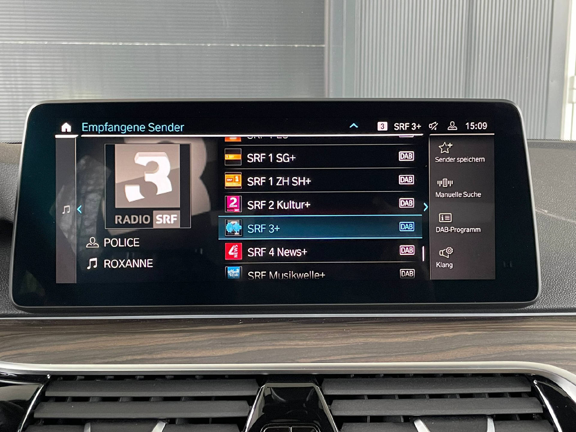 BMW 545e xDrive SAG-image-15