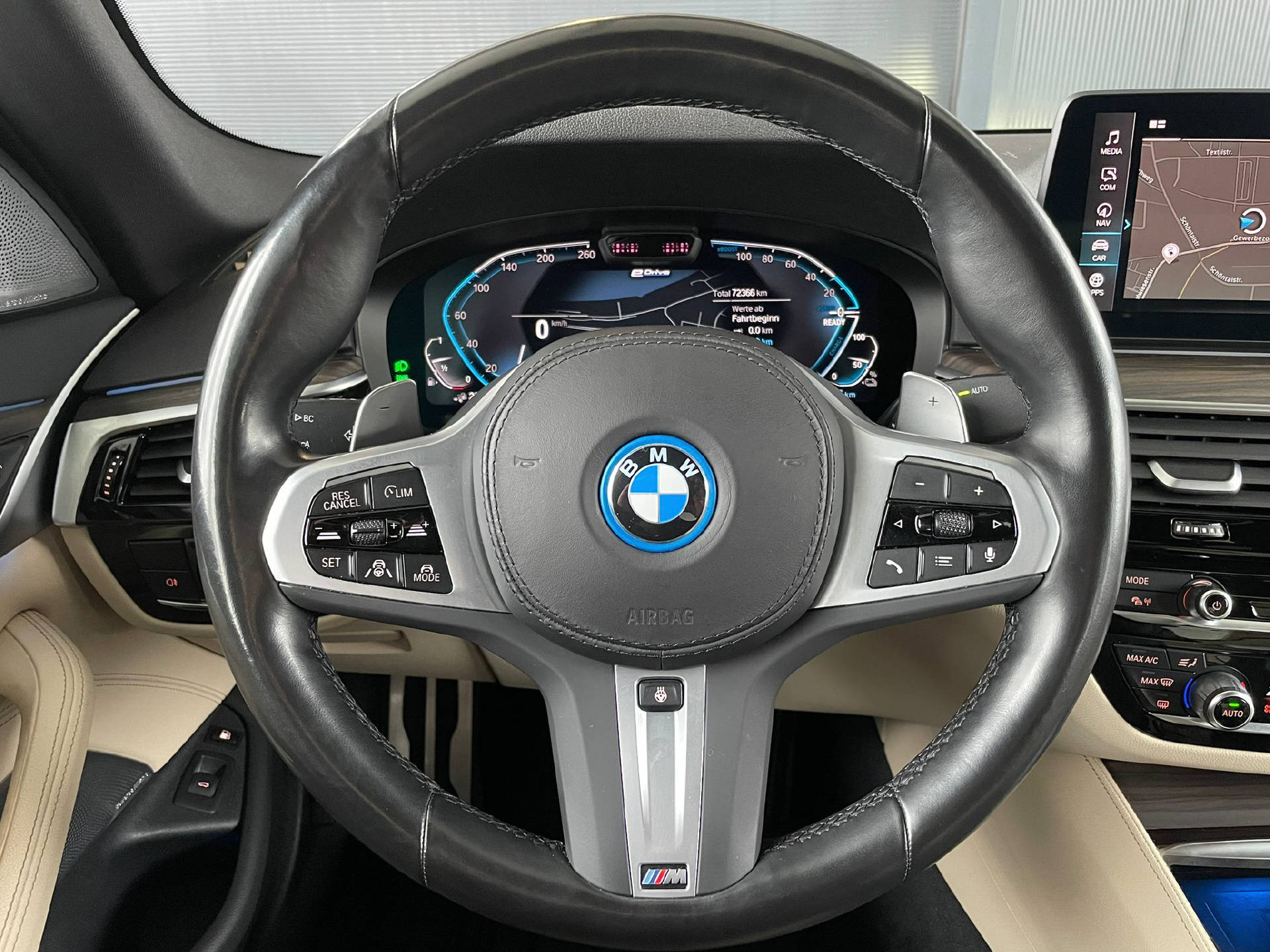 BMW 545e xDrive SAG-image-7