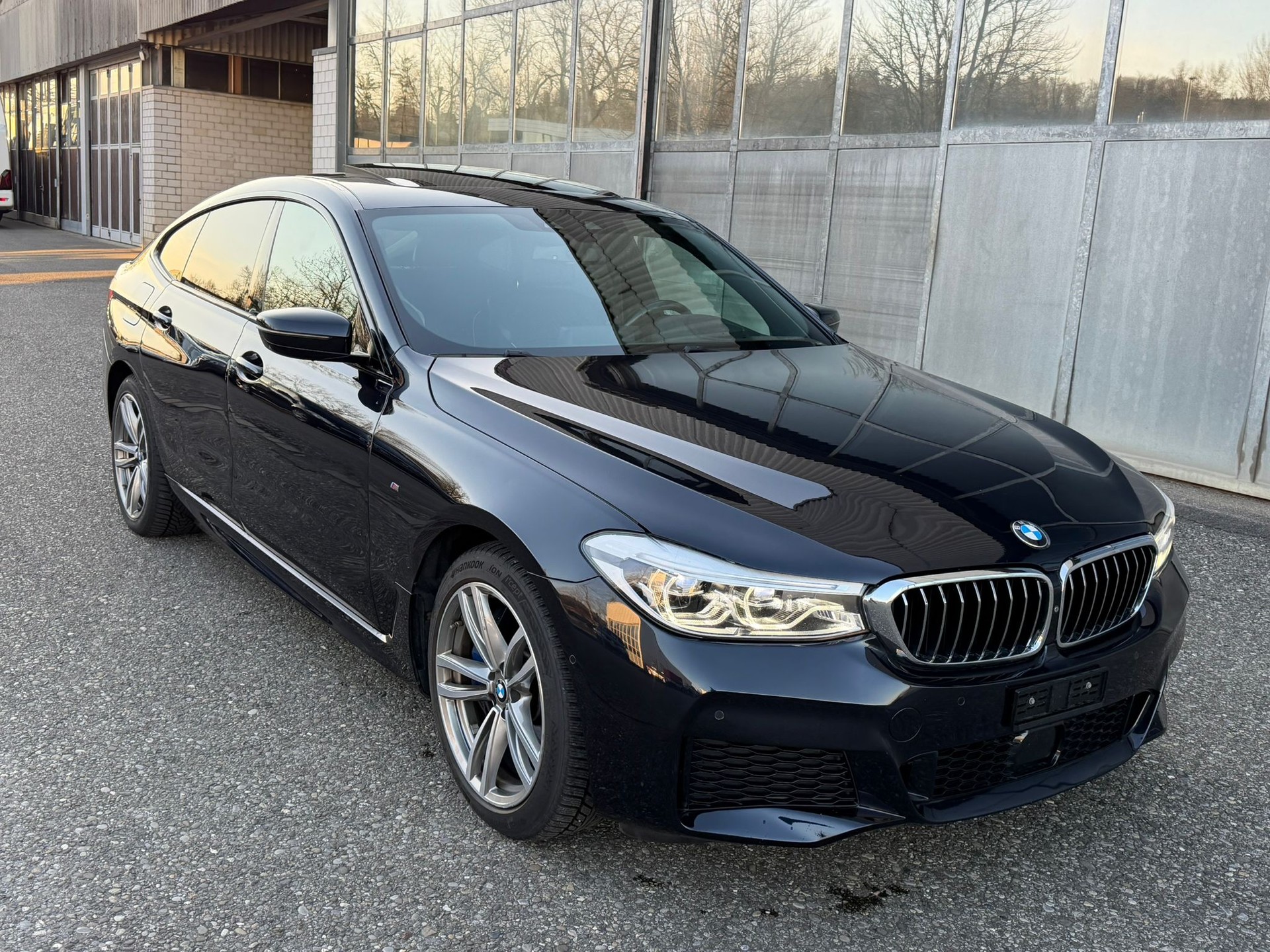 BMW 640i GT xDrive M-Sport Steptronic-image-5