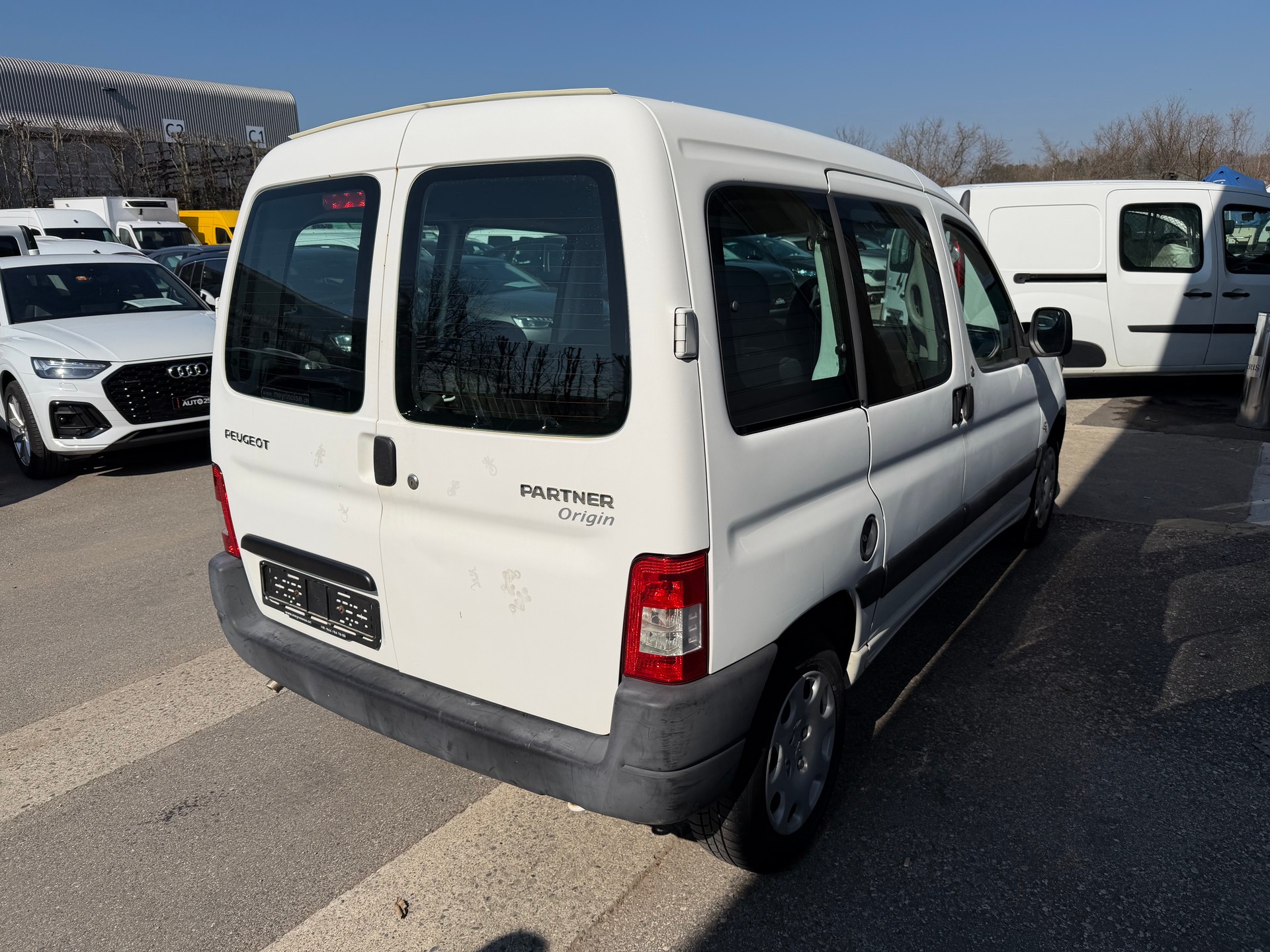 PEUGEOT Partner 1.4 Urban-image-3