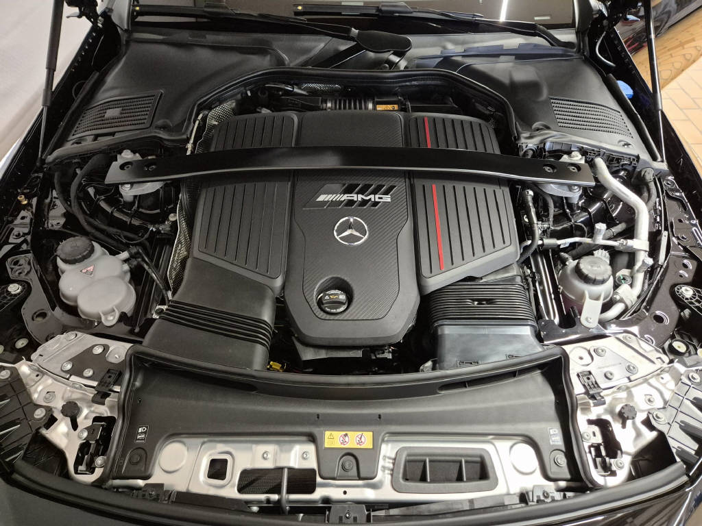 MERCEDES-BENZ CLE 53 AMG 4Matic+ Coupé-showroom-element-3