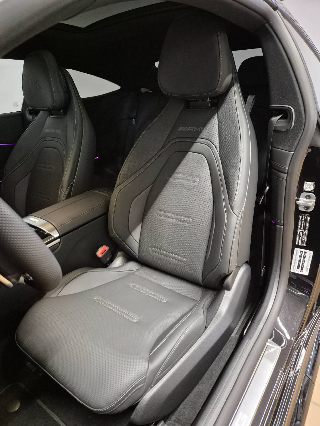 MERCEDES-BENZ CLE 53 AMG 4Matic+ Coupé-image-8