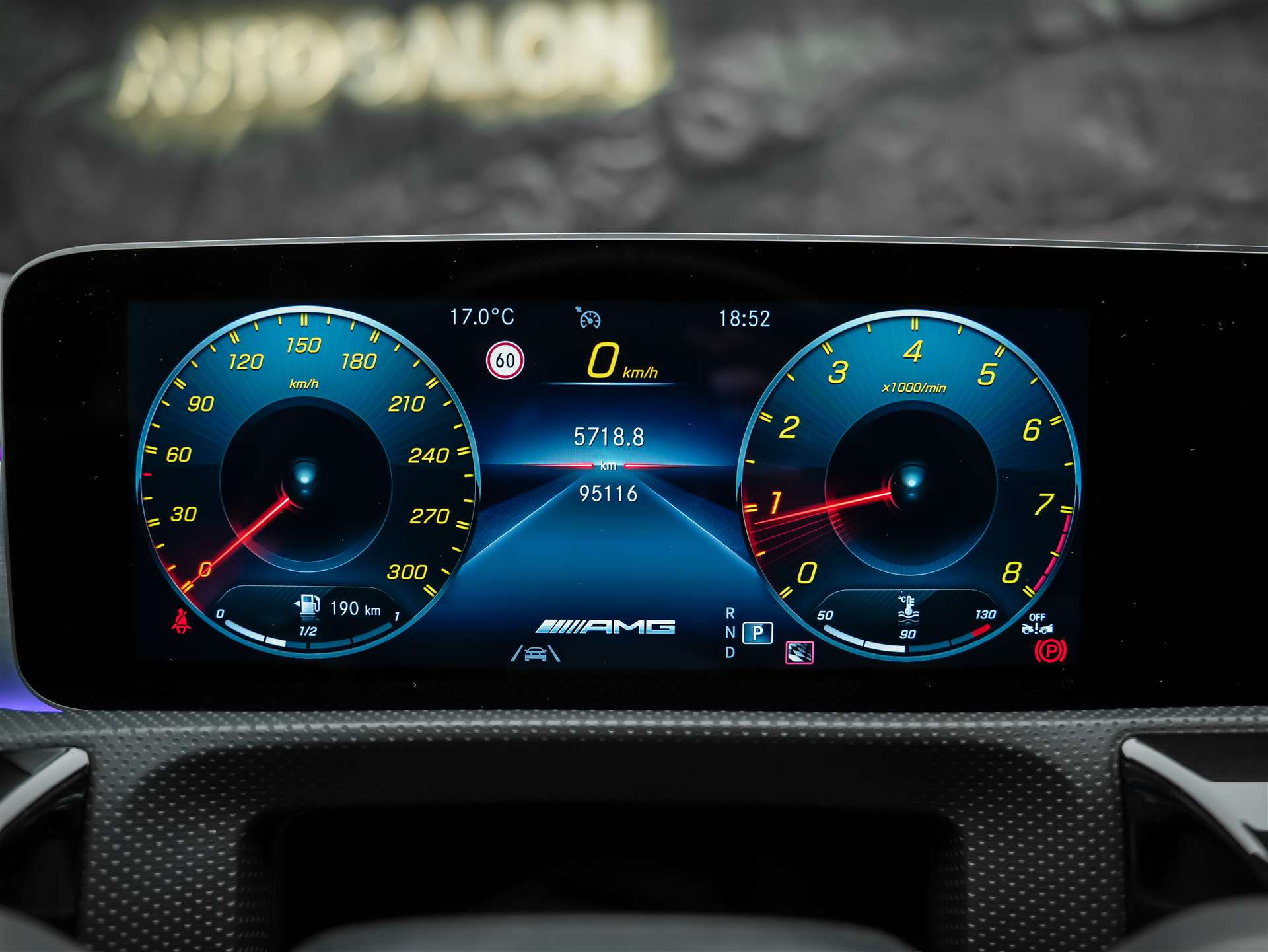 MERCEDES-BENZ CLA 45 S AMG 4Matic+ 8G-DCT *Panorama*Haed-Up*Burmester*-image-33