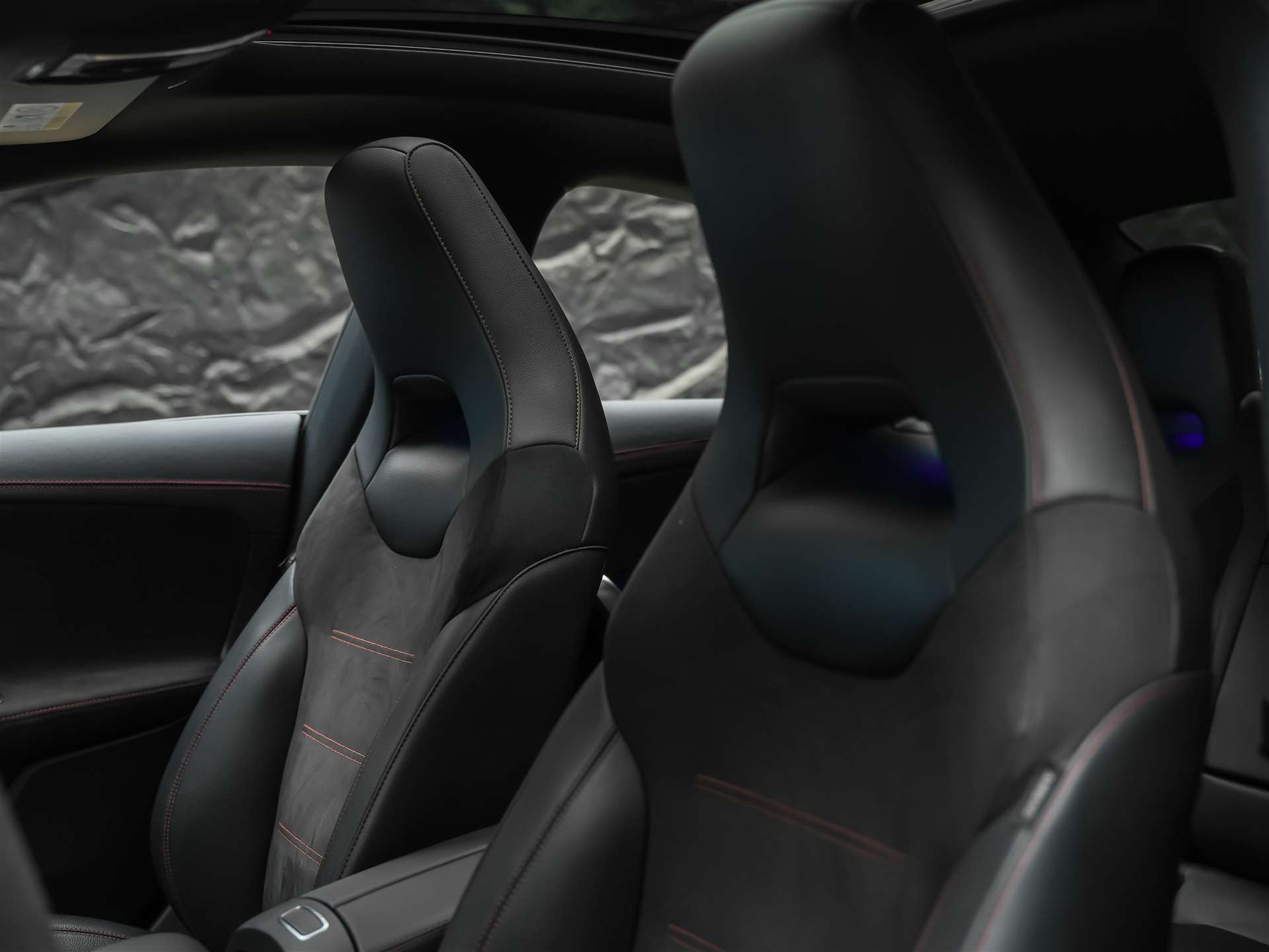MERCEDES-BENZ CLA 45 S AMG 4Matic+ 8G-DCT *Panorama*Haed-Up*Burmester*-image-10