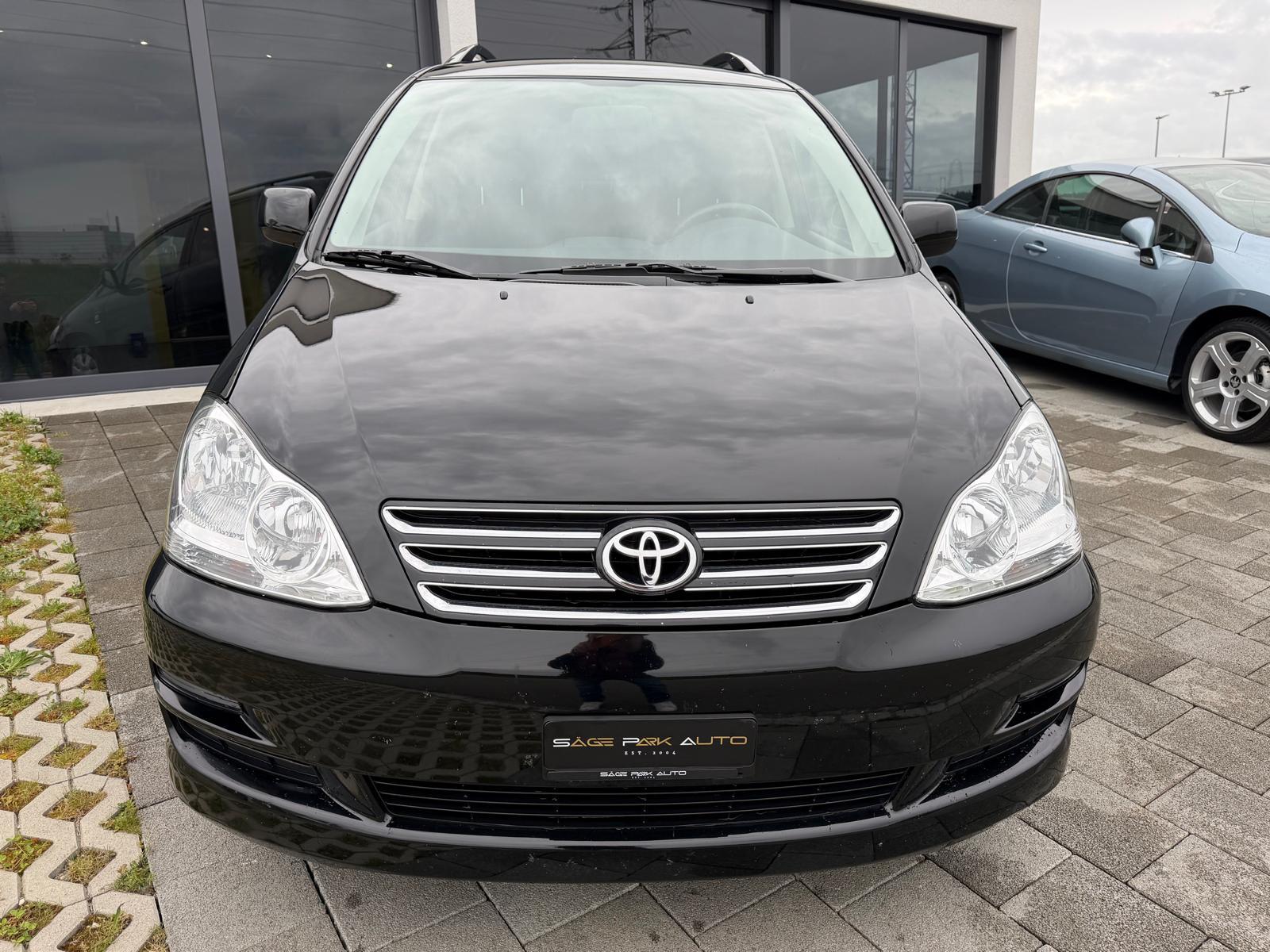 TOYOTA Avensis Verso 2.0 VVT-i Linea Terra-showroom-element-2