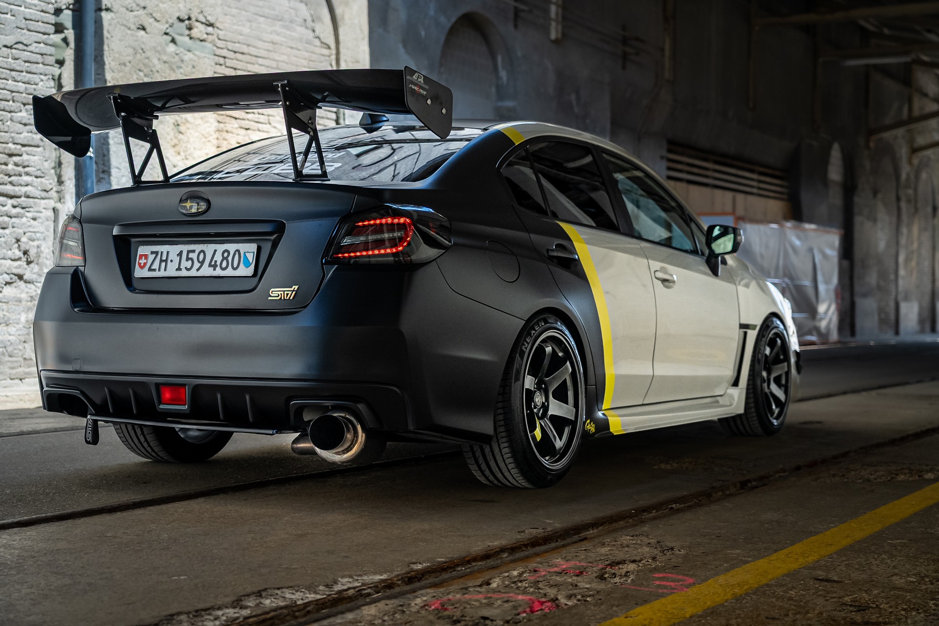 SUBARU 2.5 Turbo 4WD STI Sport S-image-5