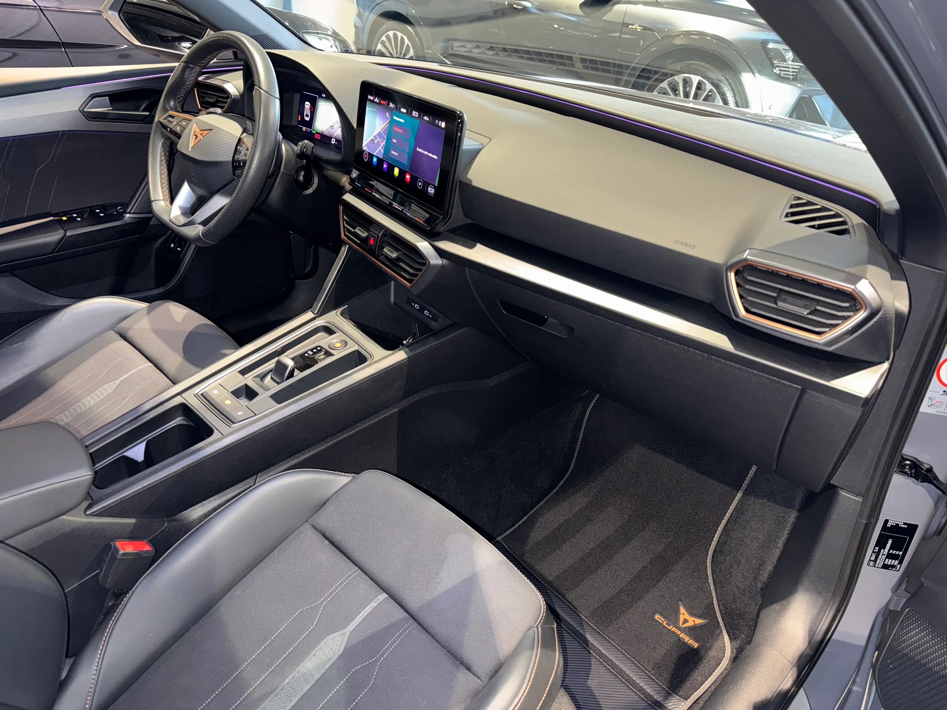 CUPRA LEON ST 1.4 e-HYBRID pHEV DSG-image-9