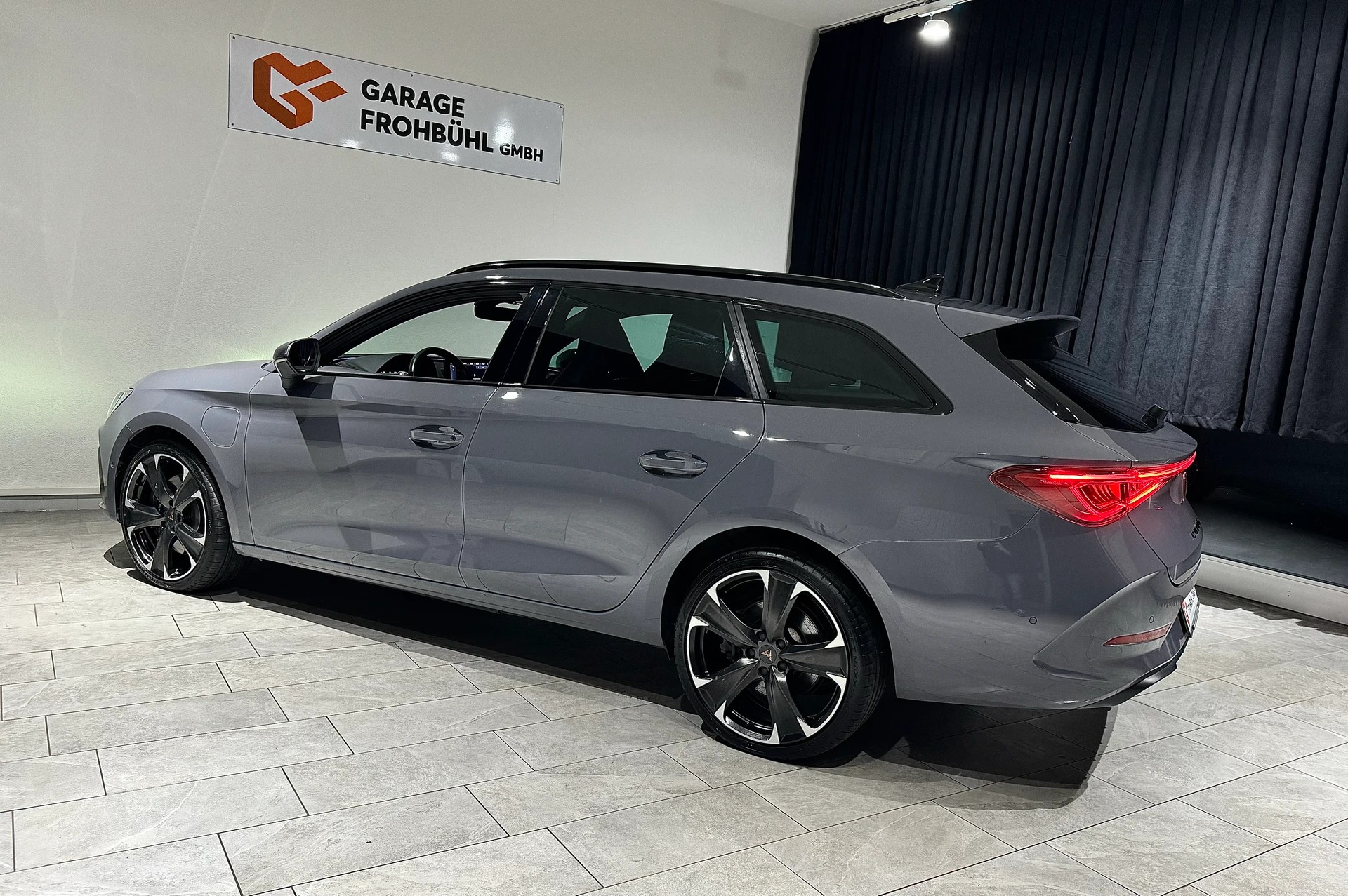 CUPRA LEON ST 1.4 e-HYBRID pHEV DSG-image-7