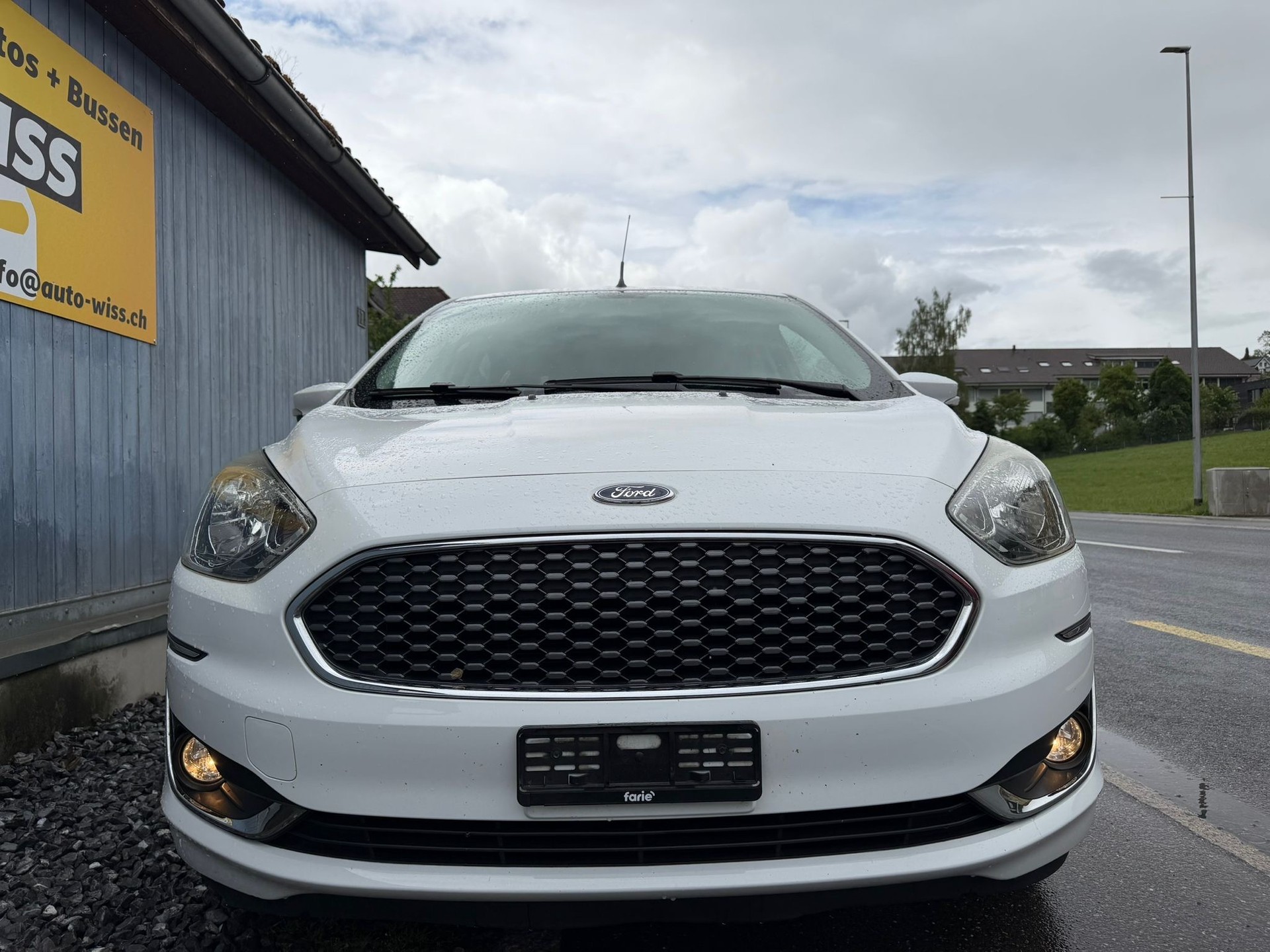 FORD KA+ 1.2 Ti-VCT Active-showroom-element-1