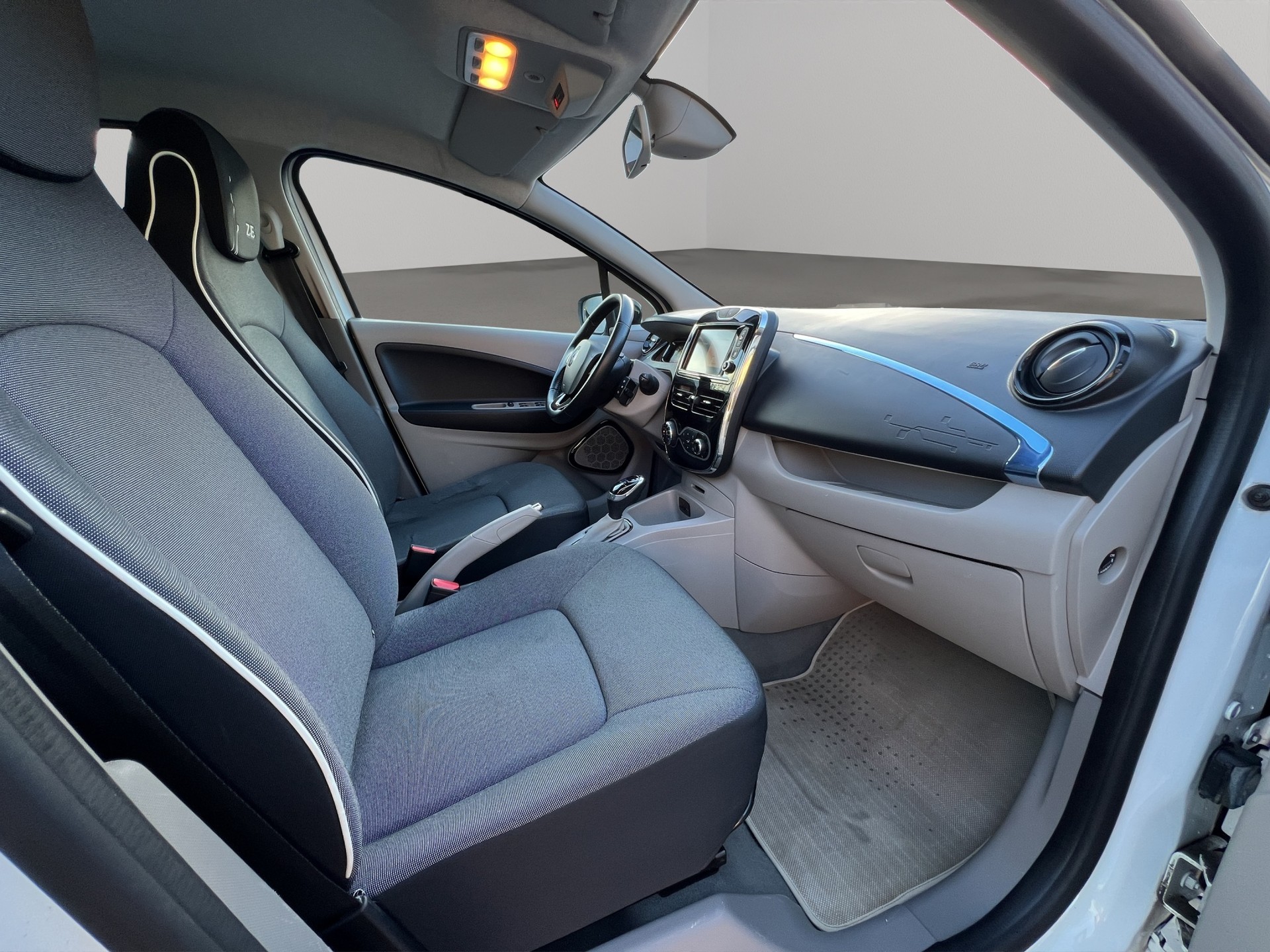 RENAULT Zoe Zen Q210 (Batterie inklusive)-image-10