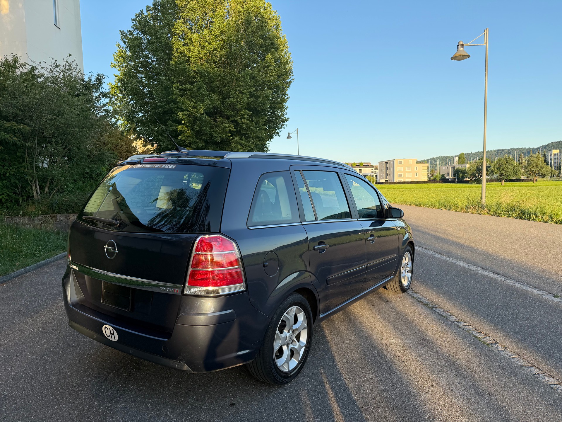 OPEL Zafira 1.9 CDTI Cosmo ***FRISCH AB MFK***-image-5