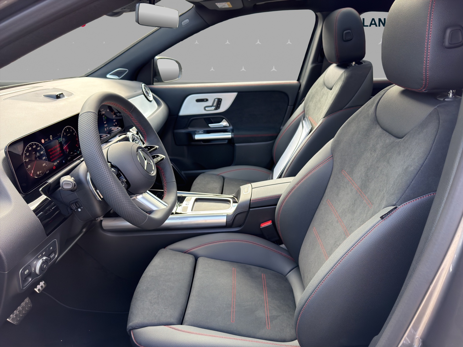 MERCEDES-BENZ GLA 250 4Matic 8G-DCT Swiss Star-image-7
