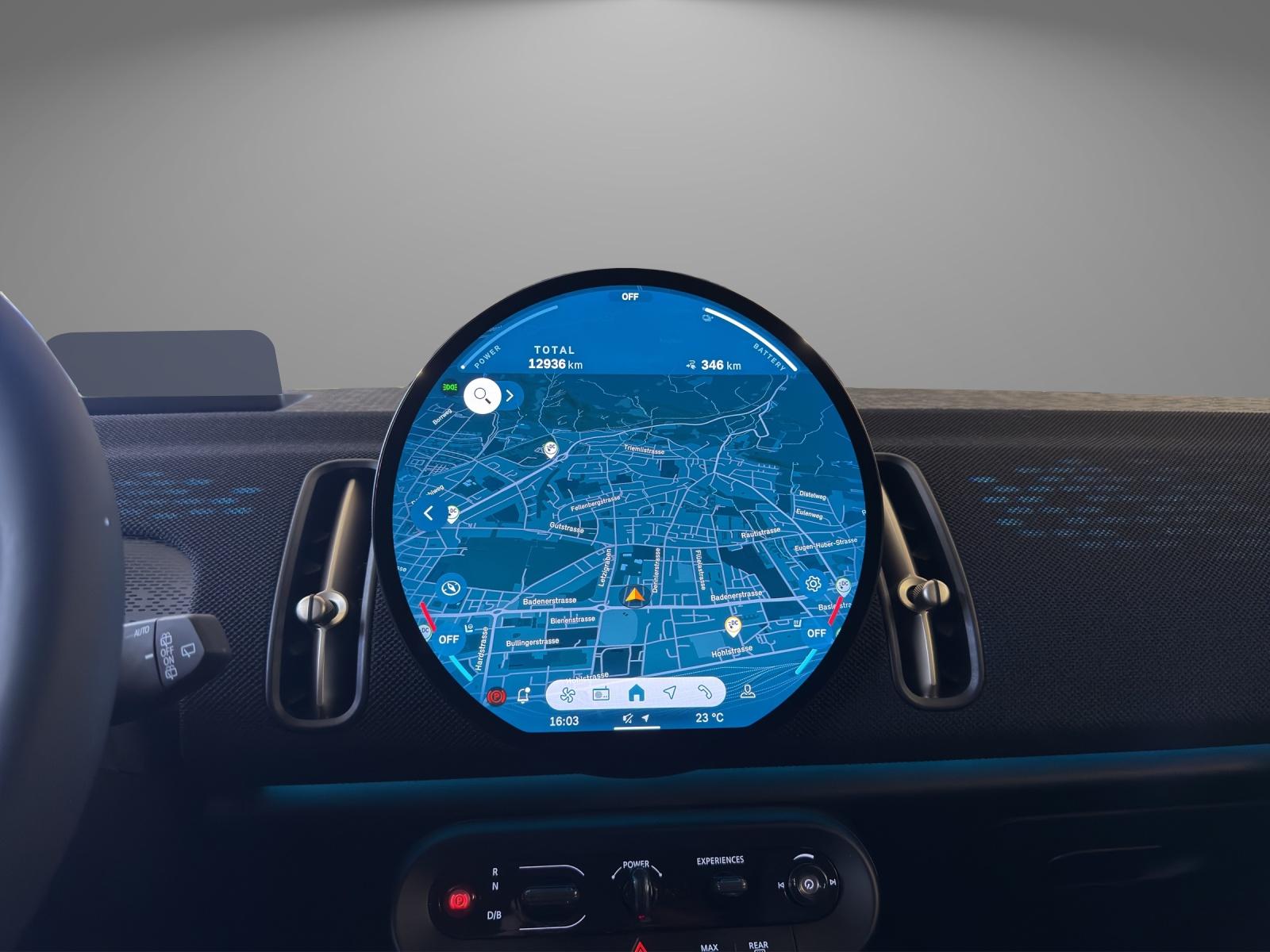MINI Countryman E-image-16