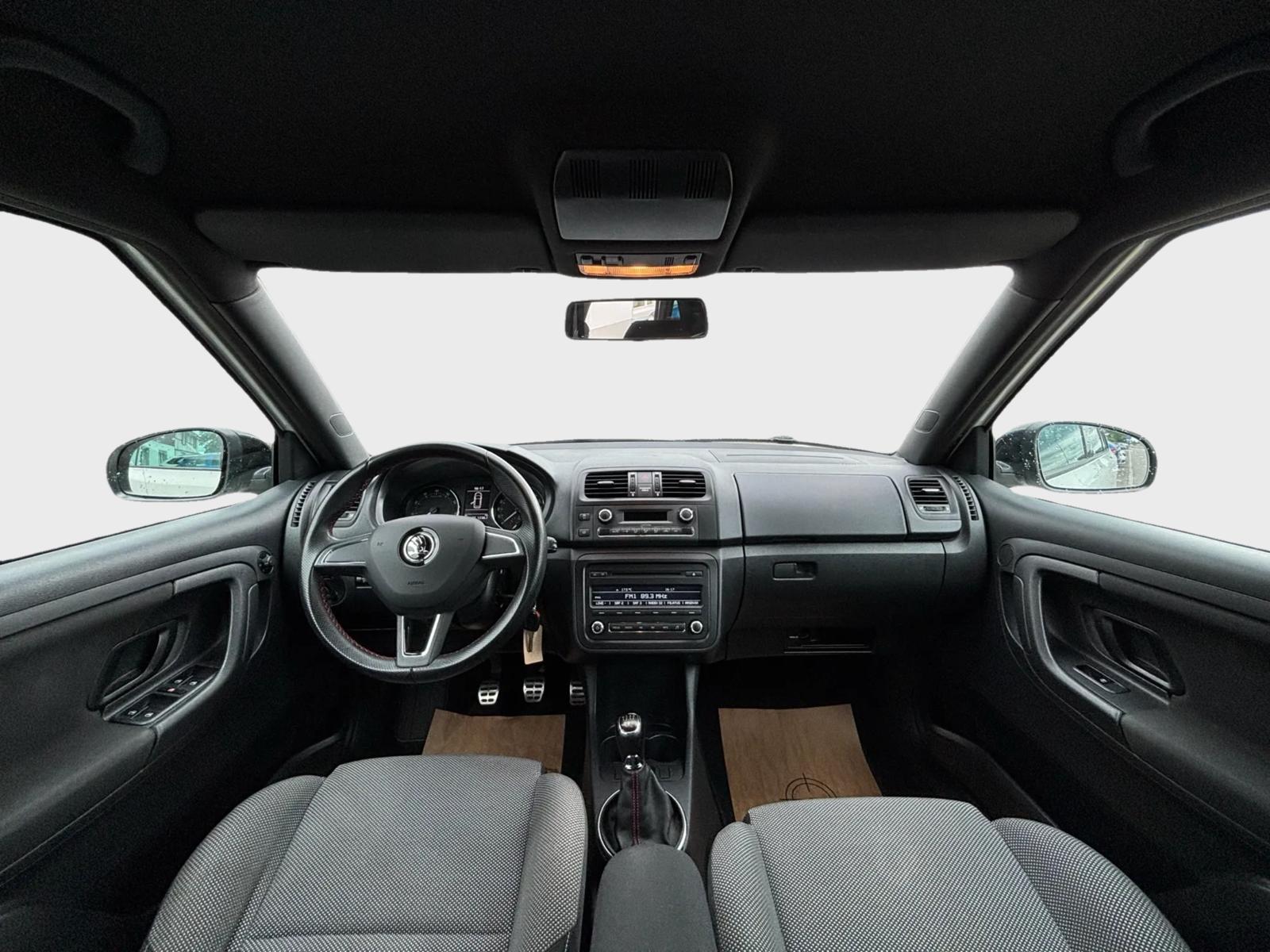 SKODA Fabia 1.2 TSI Monte Carlo-image-7