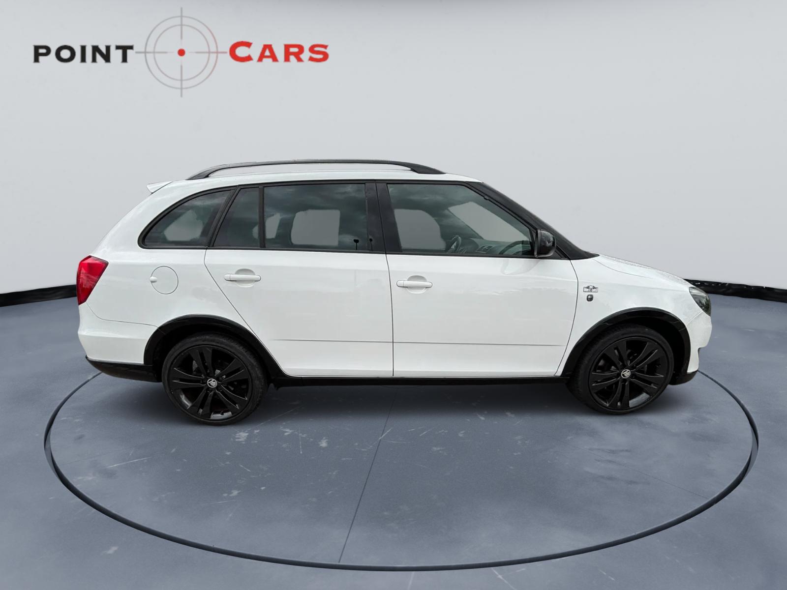 SKODA Fabia 1.2 TSI Monte Carlo-image-5