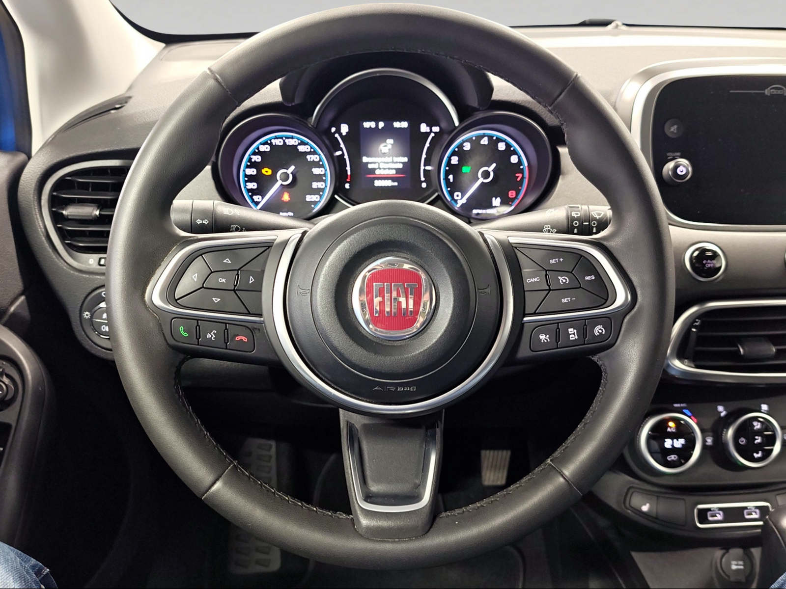 FIAT 500X 1.5 Hybrid Swiss Edition DCT-image-8