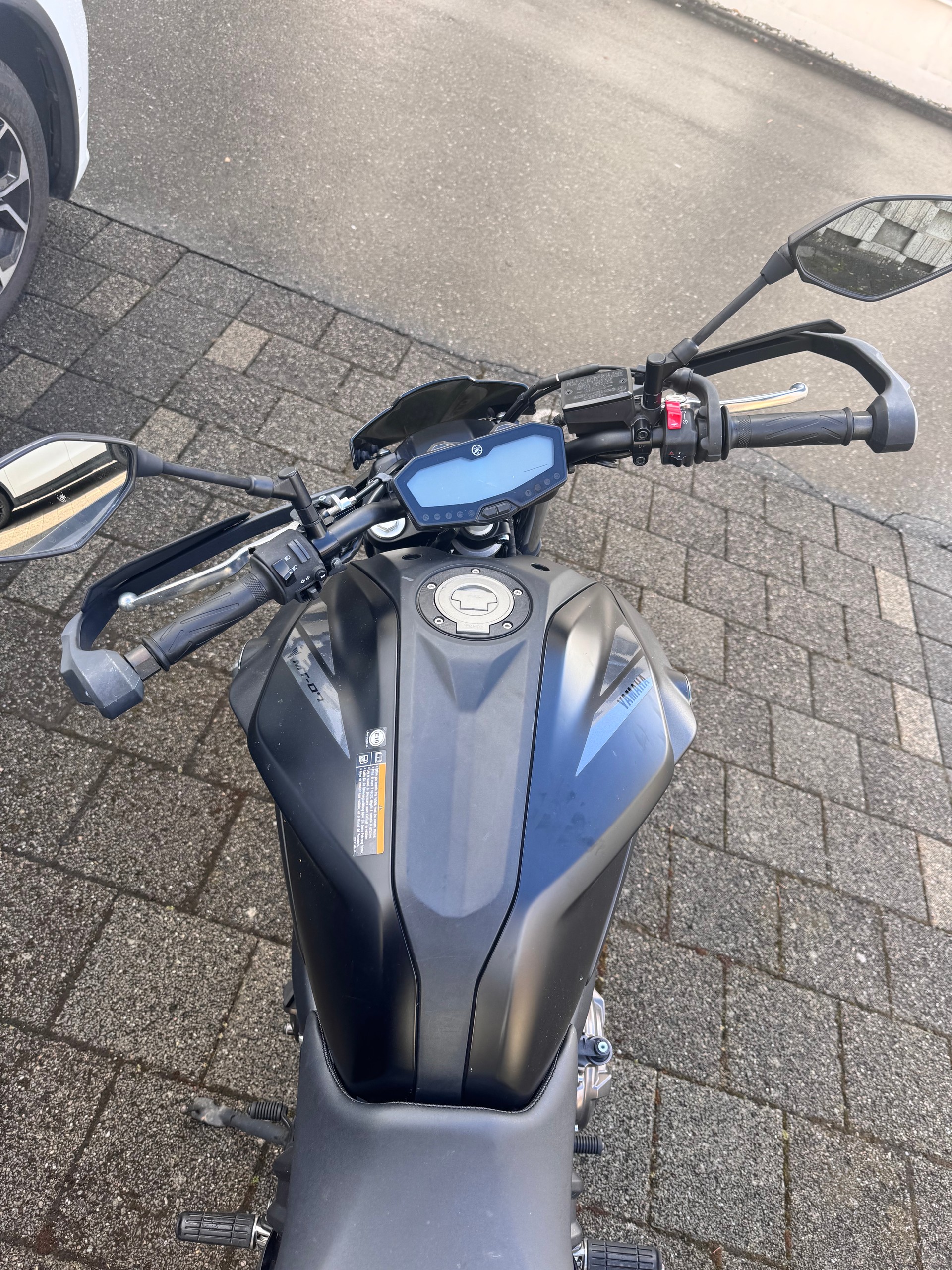 YAMAHA MT-07-image-0
