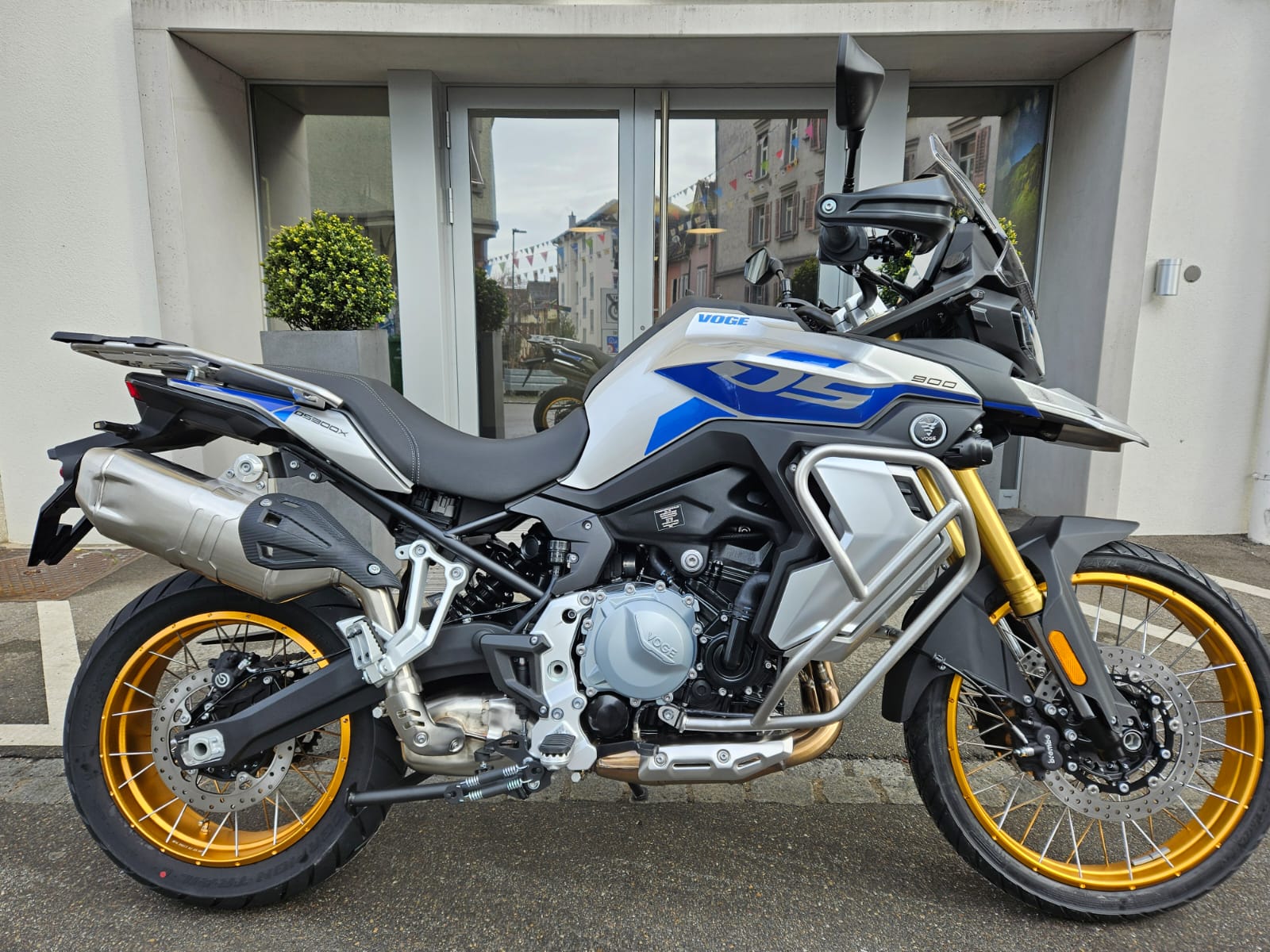 VOGE 900DSX ADVENTURE-image-1