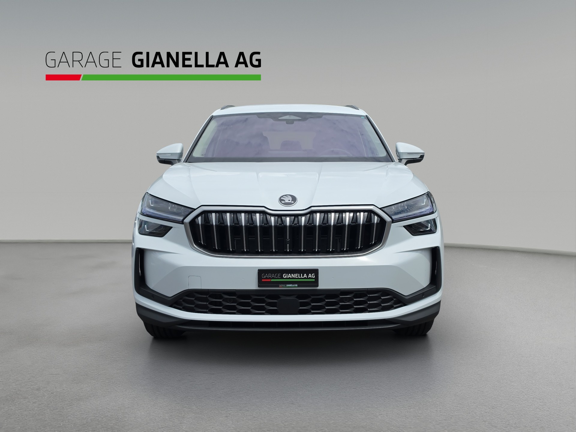 SKODA Kodiaq 2.0 TSI Dynamic 4x4-showroom-element-3
