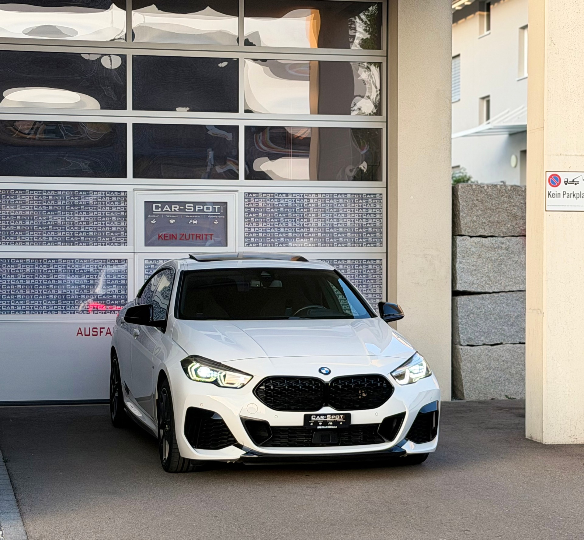 BMW M235i Gran Coupé xDrive Steptronic-showroom-element-2