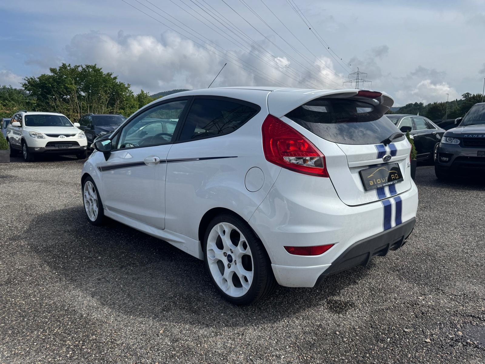 FORD Fiesta 1.6 16V Sport+-image-2