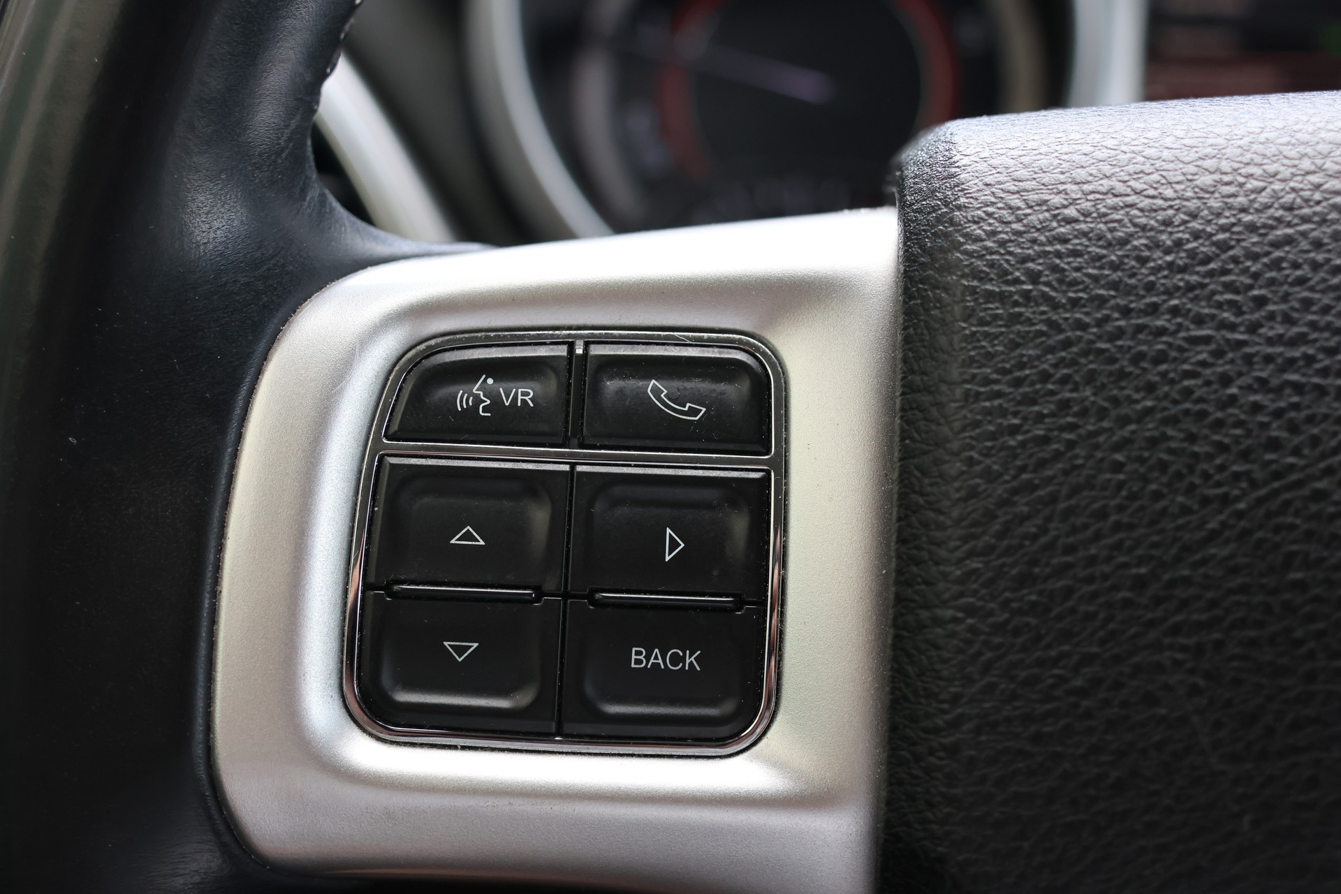 FIAT Freemont 2.0 MJ Black Code AWD Automat-image-17