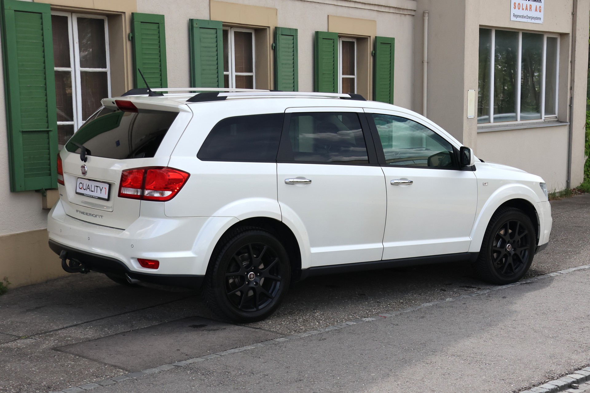 FIAT Freemont 2.0 MJ Black Code AWD Automat-image-5