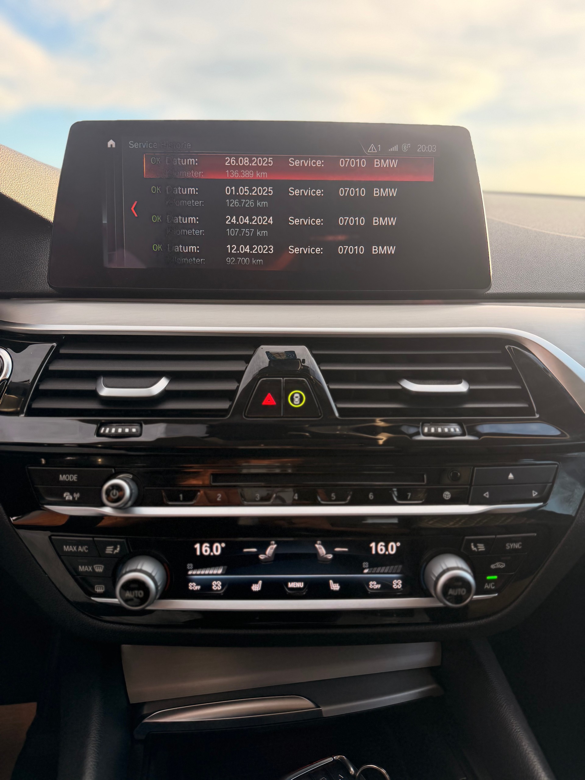 BMW 520d xDrive Touring Sport Line Steptronic-image-26