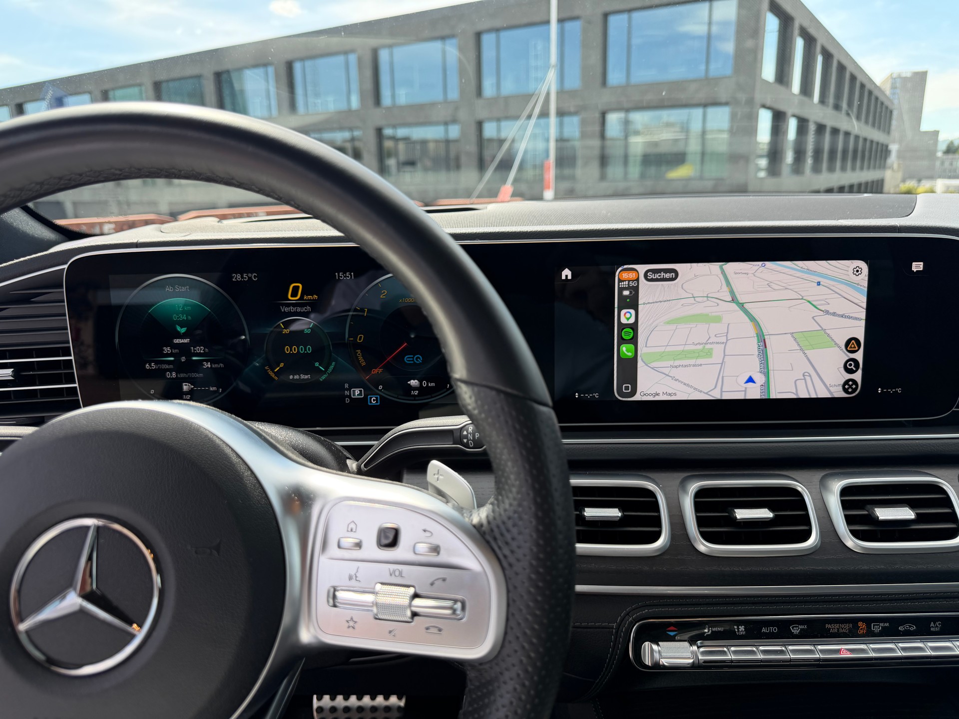 MERCEDES-BENZ GLE 350 de AMG Line 4matic-image-10