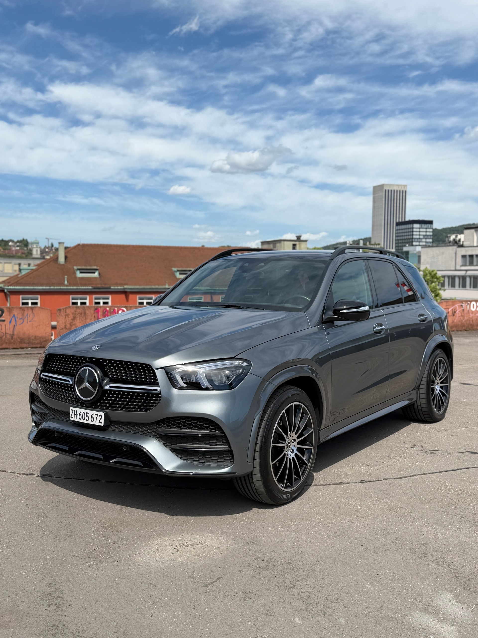 MERCEDES-BENZ GLE 350 de AMG Line 4matic-image-3
