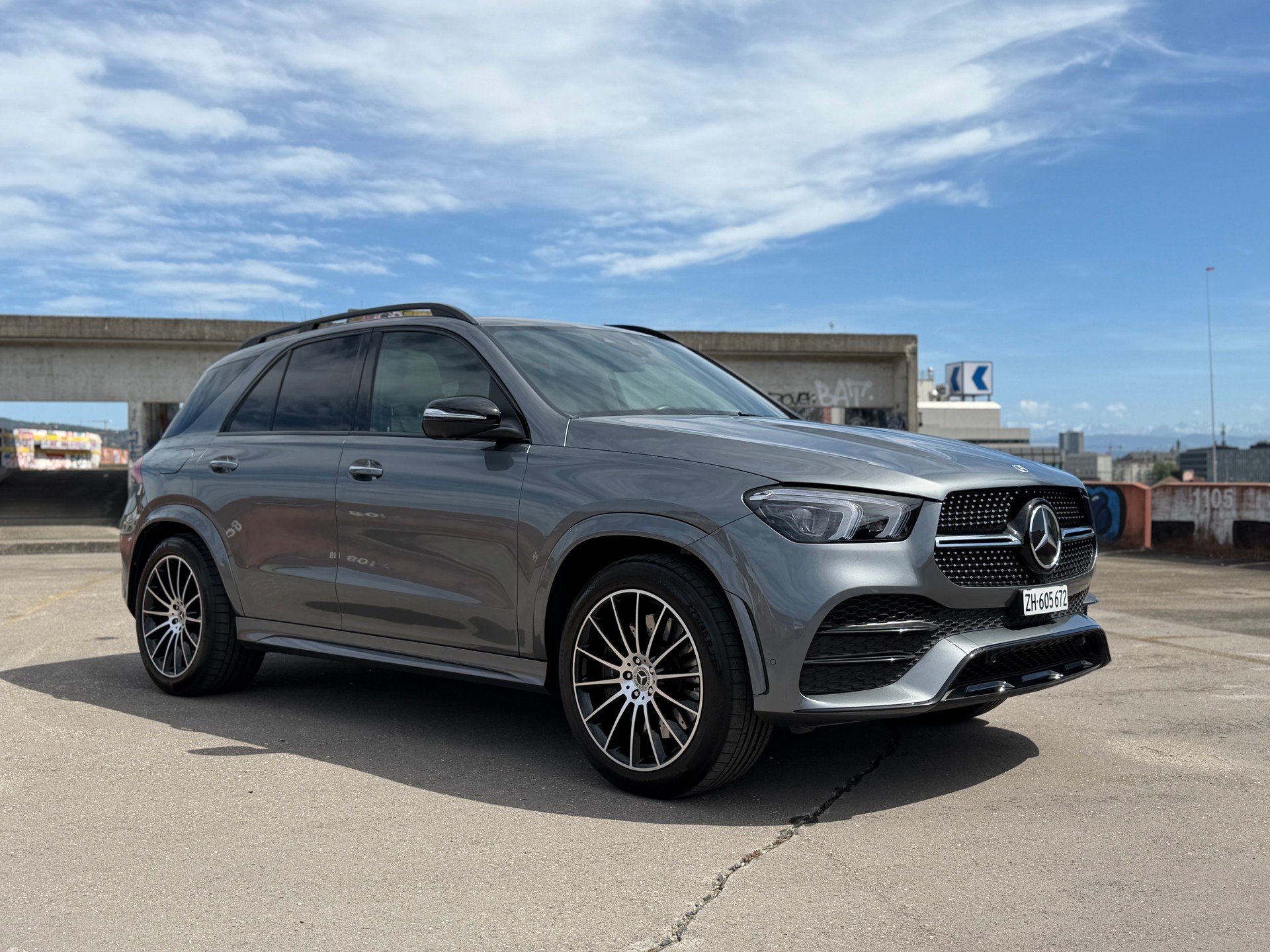 MERCEDES-BENZ GLE 350 de AMG Line 4matic-image-1