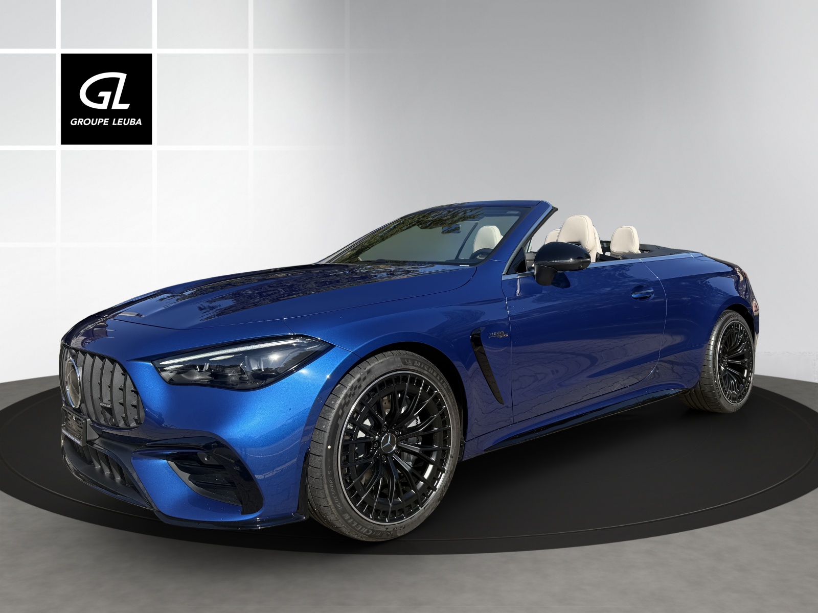 MERCEDES-BENZ CLE AMG 53 Cabrio 4Matic+ 9G-Tronic-showroom-element-1