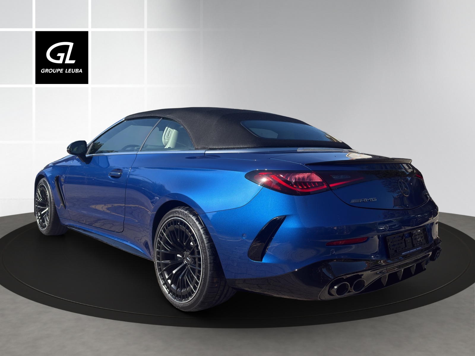 MERCEDES-BENZ CLE AMG 53 Cabrio 4Matic+ 9G-Tronic-showroom-element-2