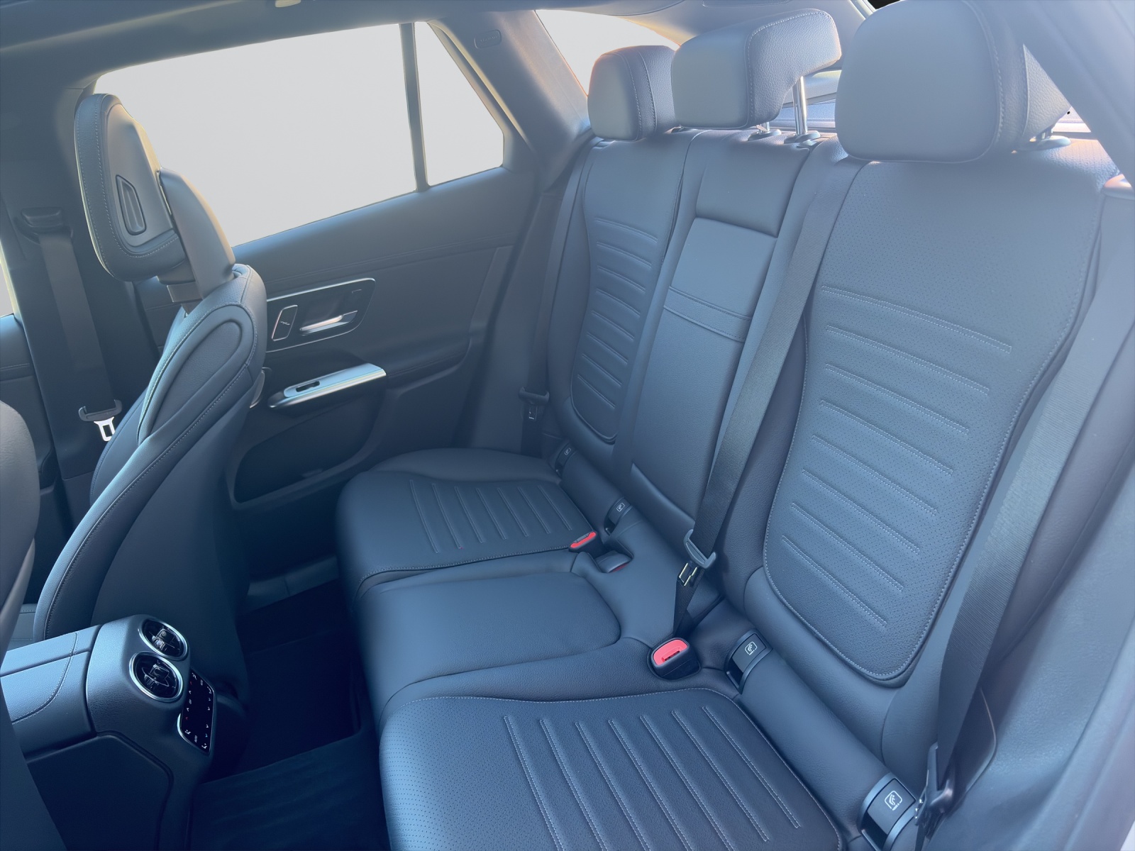 MERCEDES-BENZ GLC 300 d 4M 9G-Tronic-image-9