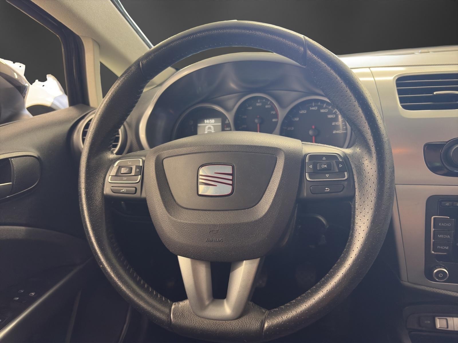 SEAT Leon 1.4 TSI Style-image-7