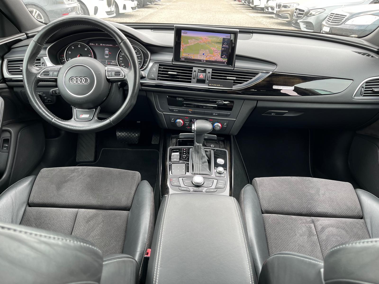 AUDI A6 3.0 V6 TFSI quattro S-Tr. S-Line-image-8