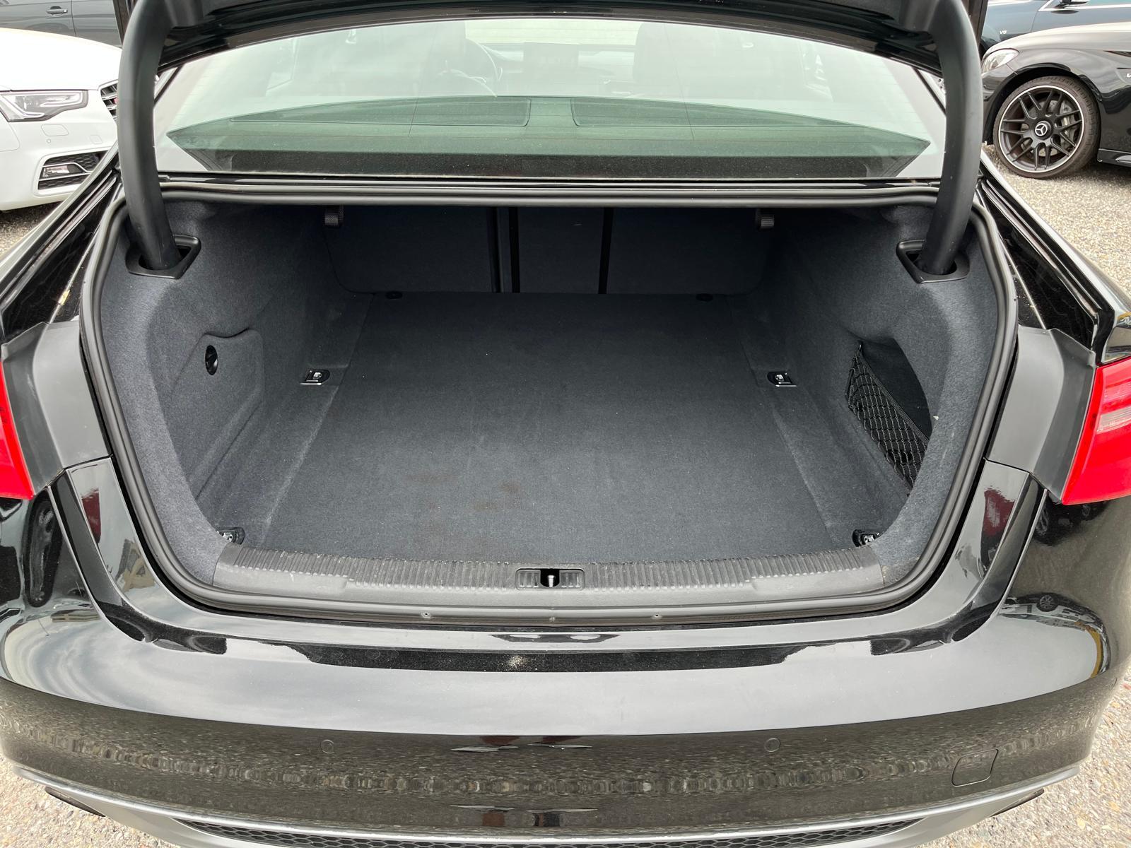 AUDI A6 3.0 V6 TFSI quattro S-Tr. S-Line-image-5