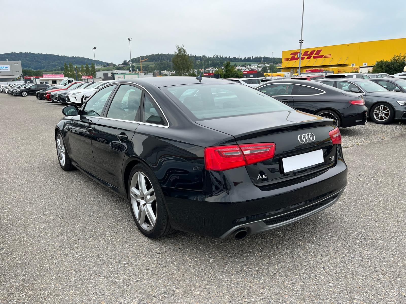 AUDI A6 3.0 V6 TFSI quattro S-Tr. S-Line-image-4
