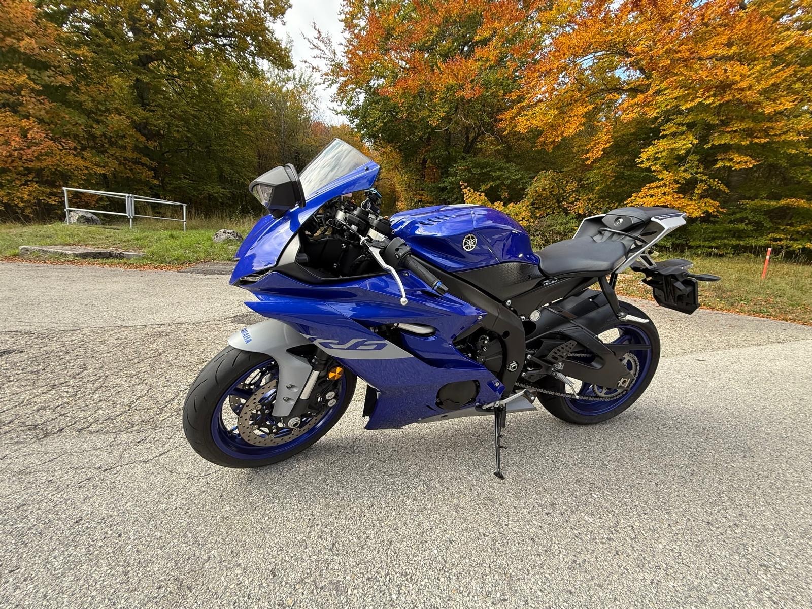 YAMAHA YZF-R6-image-9