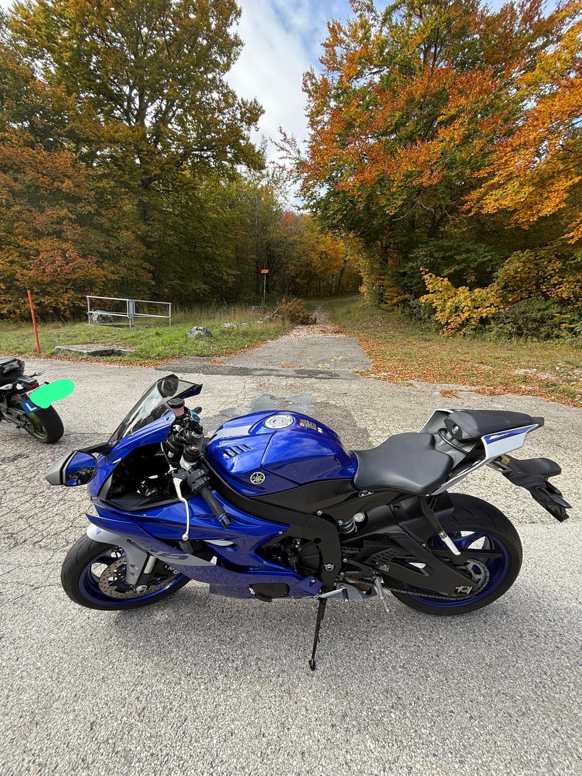 YAMAHA YZF-R6-image-6